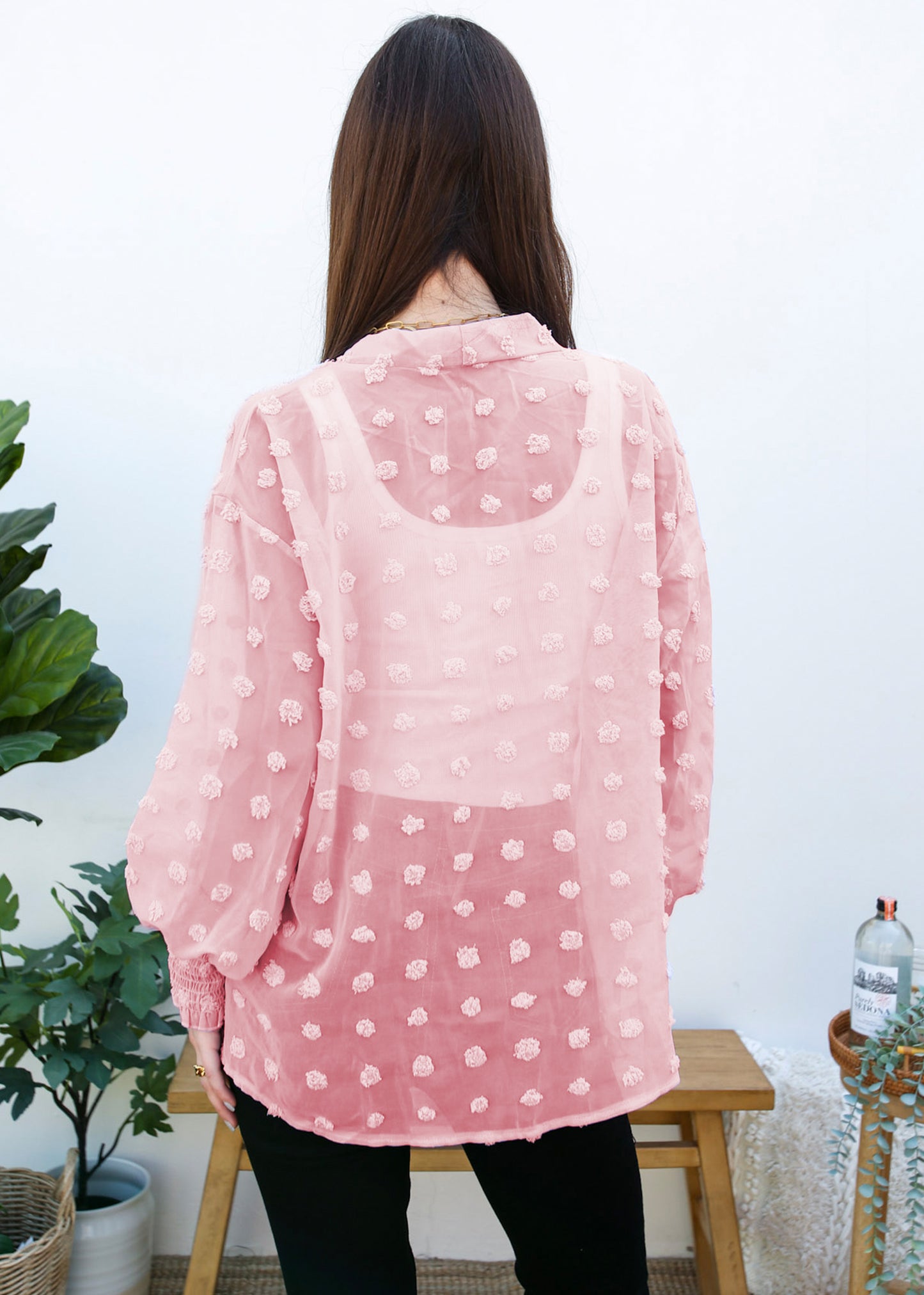 Cárdigan con mangas de obispo y puntos con clip