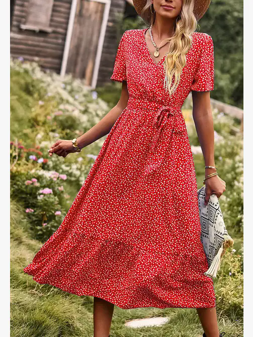 Vestido midi con dobladillo con volantes y estampado floral 