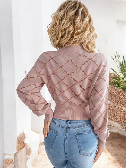 Cropped Diamond Pattern Sweater with Long Sleeves and Ribbed Hem