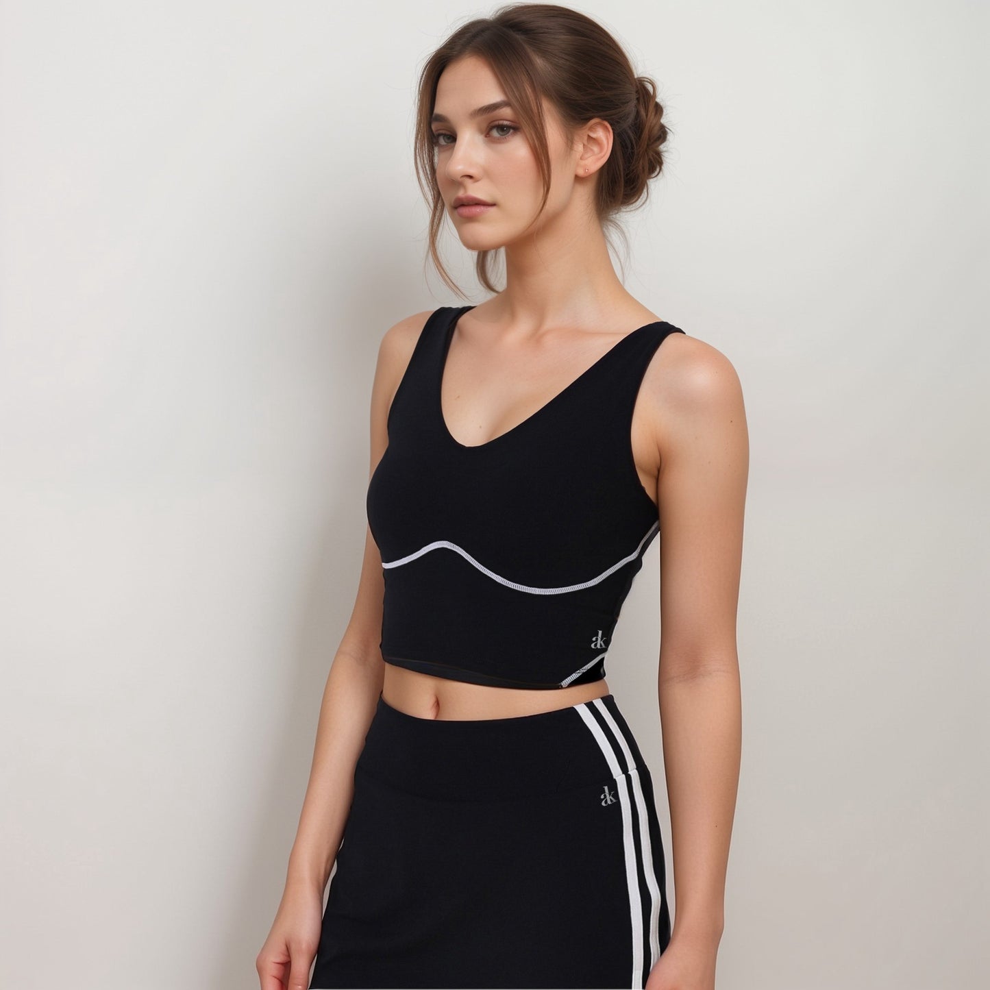 Anna-Kaci Active Women's Seamless V-Neck Crop Top with Contour Stitching and Contrast Piping Detail