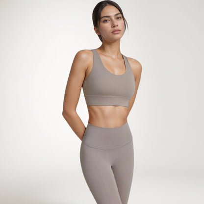 Anna-Kaci Women's Scoop Neck Sports Bra with Wide Shoulder Straps and Elastic Band for Low to Medium Support