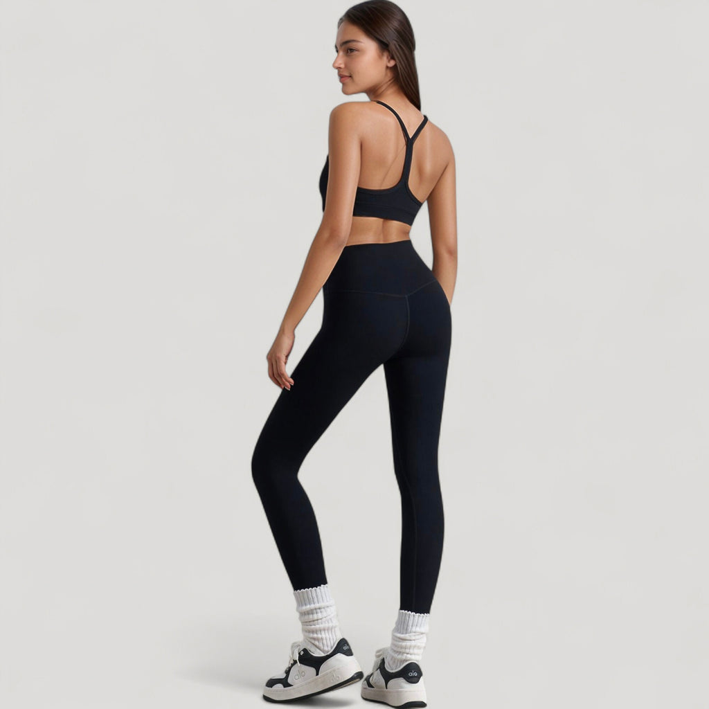 Anna-Kaci Active Women's Scoop Neck Sports Bra Top with Adjustable Thin Straps and Seamless Lightweight Fabric