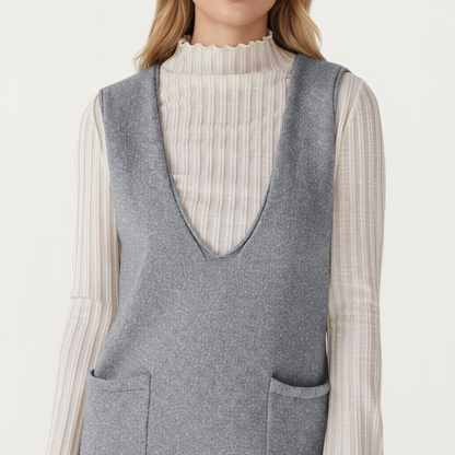 Anna-Kaci Women's Sleeveless V-Neck Shift Dress with Front Patch Pockets