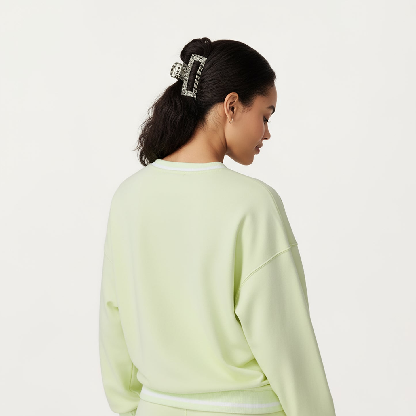 Anna-Kaci Active Women's Long Sleeve Crew Neck Pullover Sweatshirt with Contrast Trim Ribbed Hem and Relaxed Fit