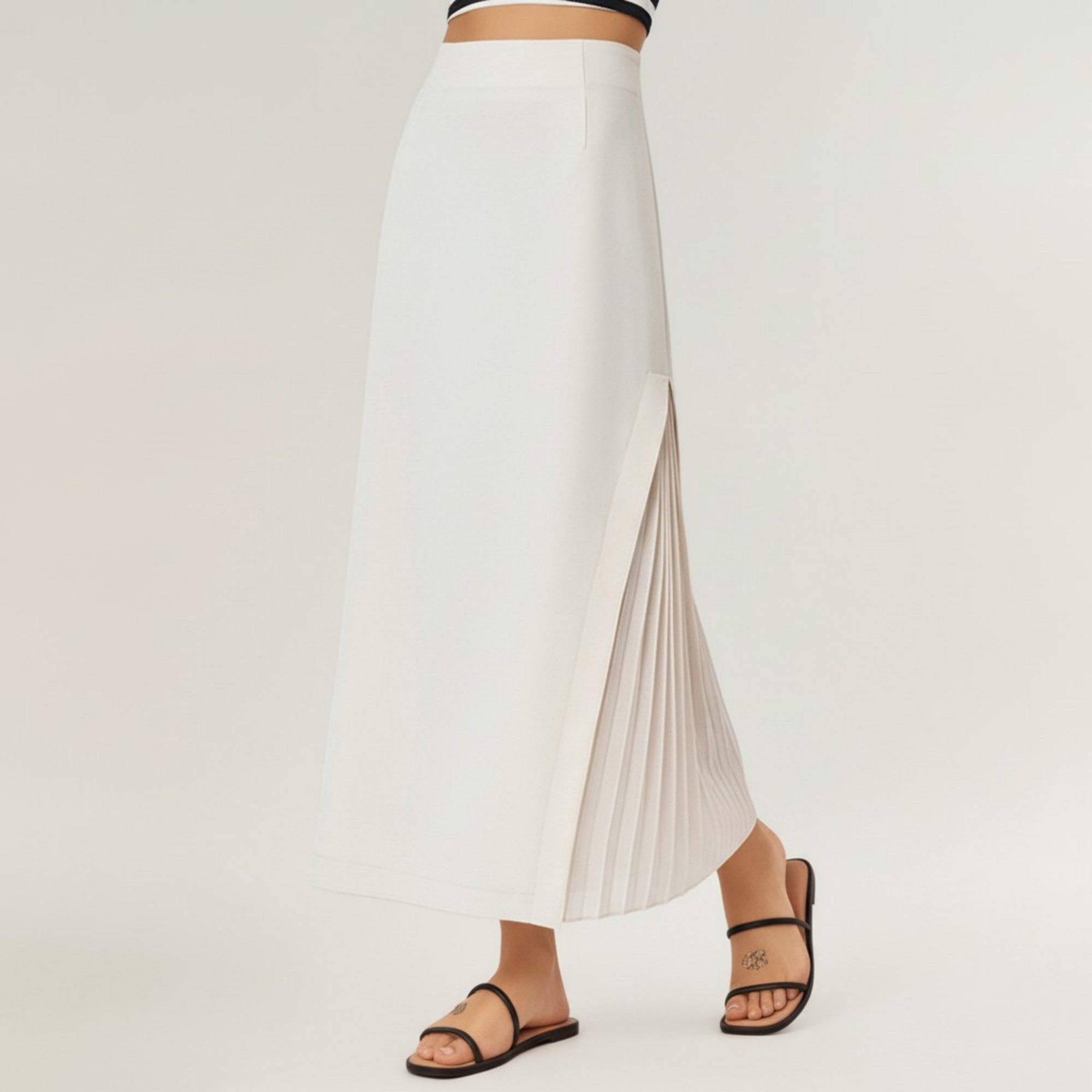 Anna-Kaci Women's Maxi Skirt with Sleek Straight Silhouette and Soft Pleated Side Panel Detail for Elegant Flowing Movement