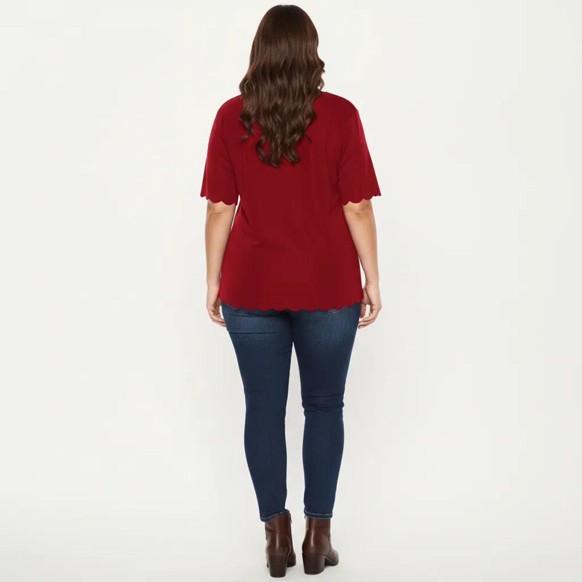 Plus Size Short Sleeve Top with Scalloped Hem Round Neck Loose Fit Casual Blouse