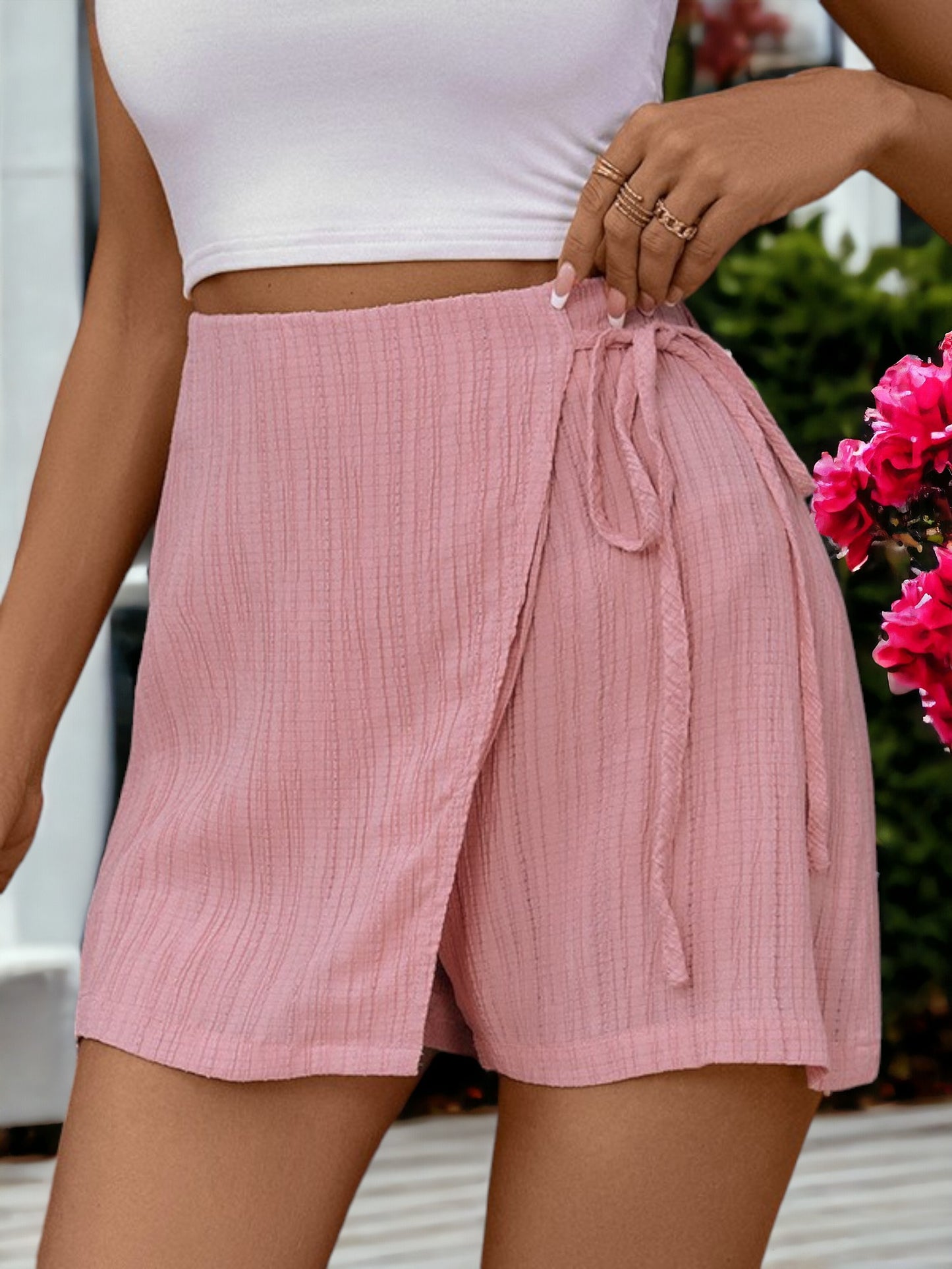 Short Lace Up Textured Women's Skorts