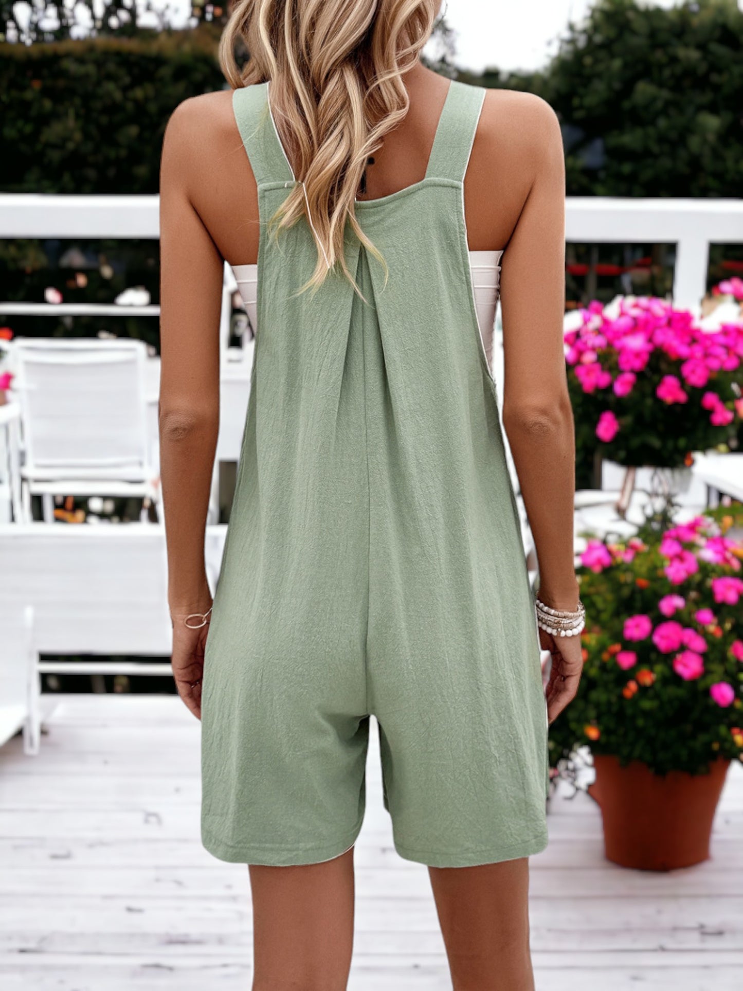 Women's Loose Wide Leg Shoulder Strap Square Neck Short Jumpsuit