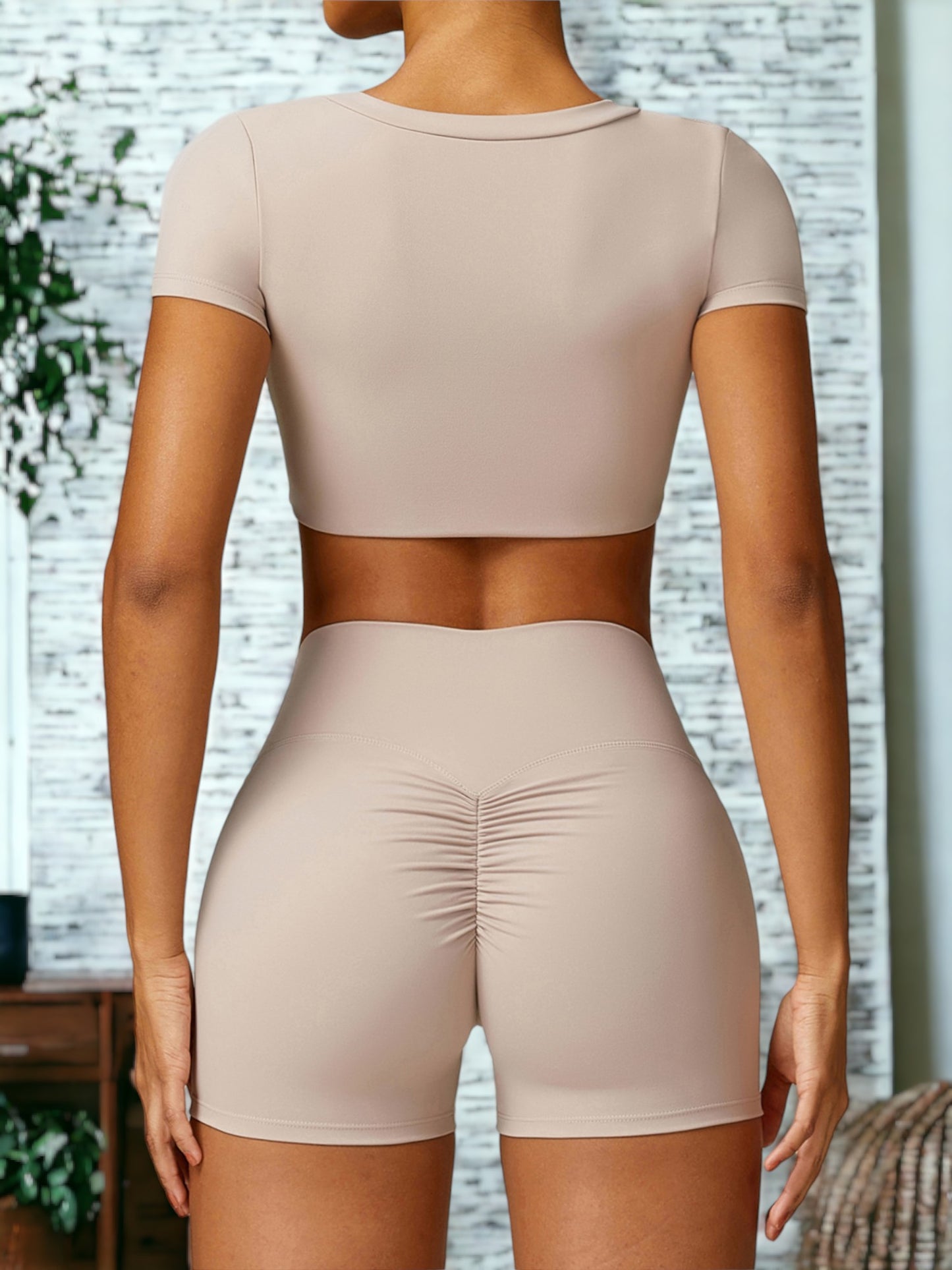 Ropa de yoga ajustada de manga corta