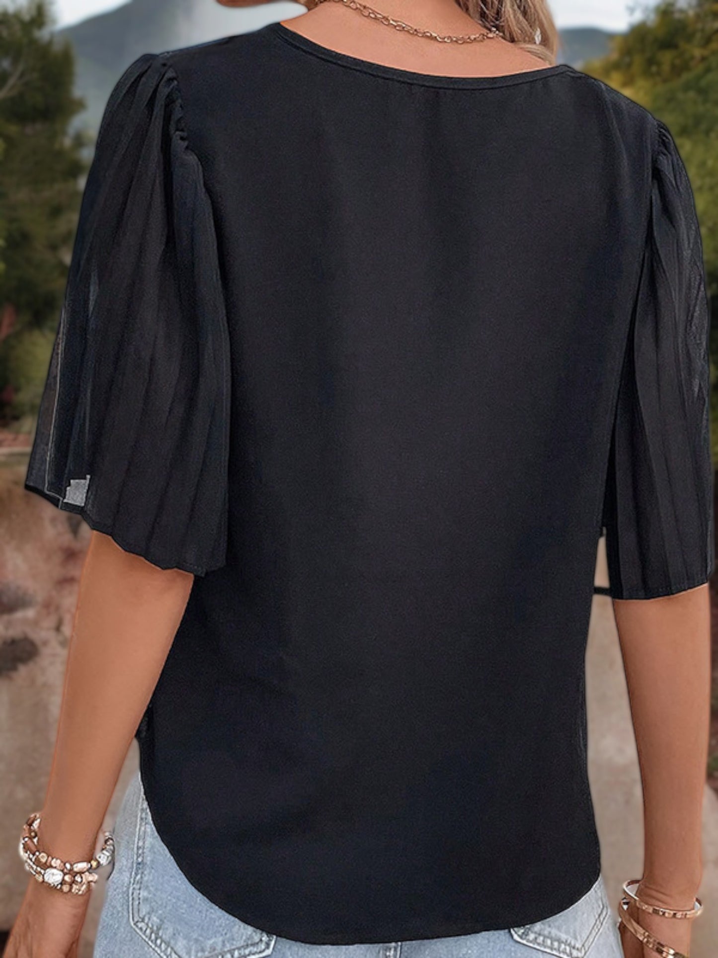 Anna-Kaci Women's Short Sleeve Crew Neck Textured Wave Pattern Casual Tee