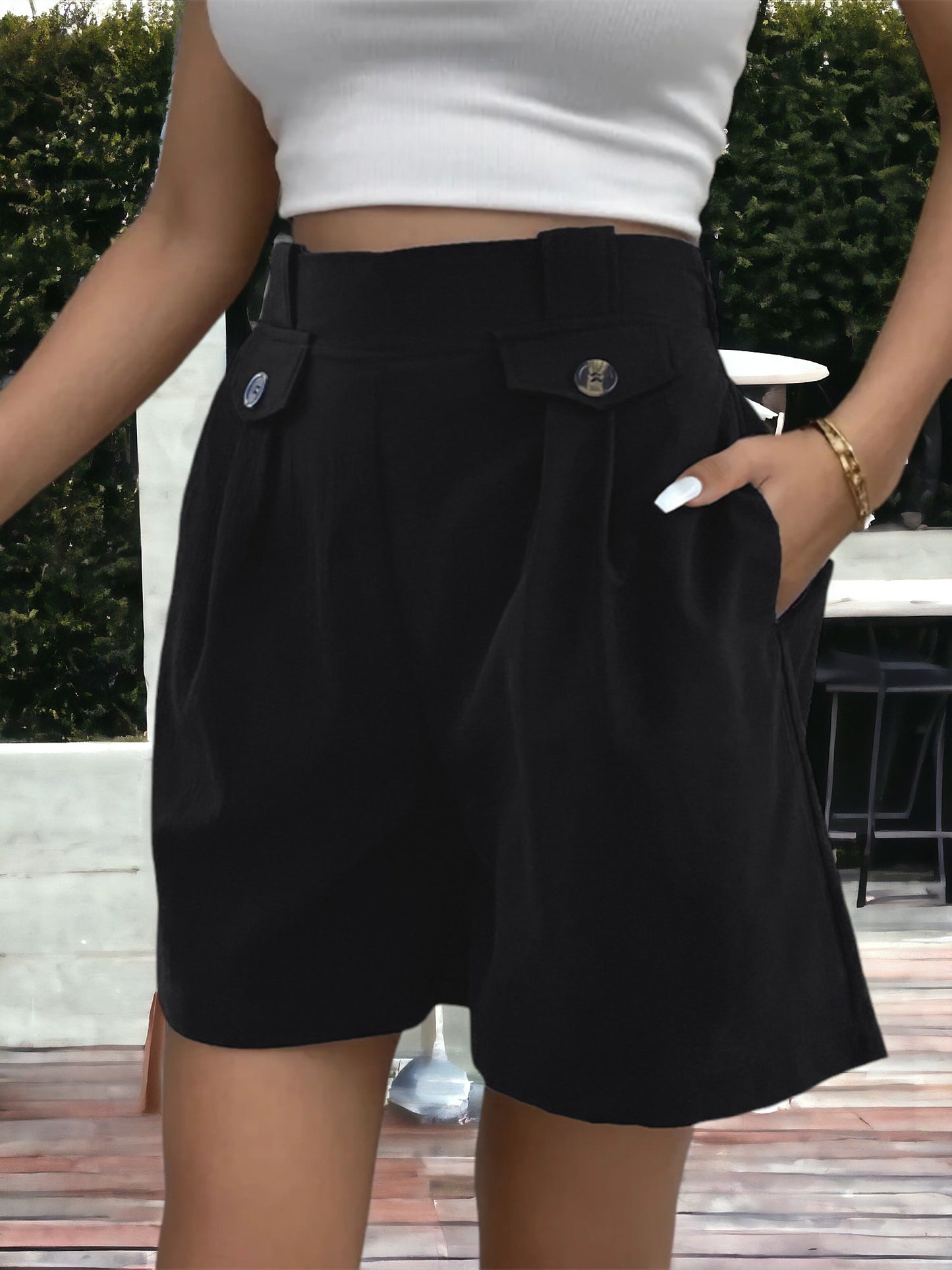 High Waisted Buttoned Pocket Design Shorts