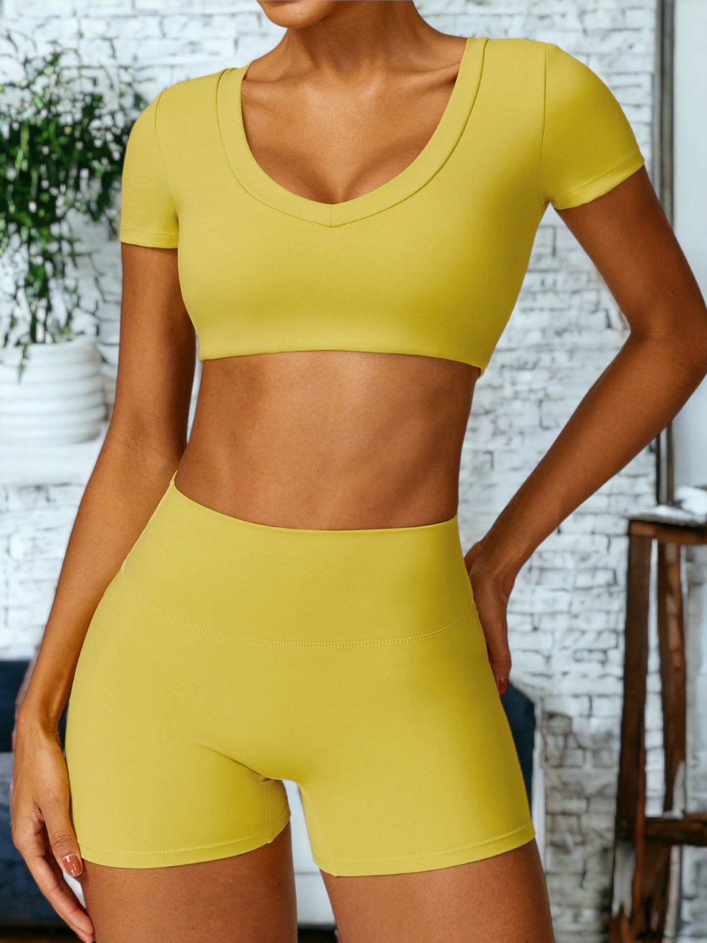 Ropa de yoga ajustada de manga corta