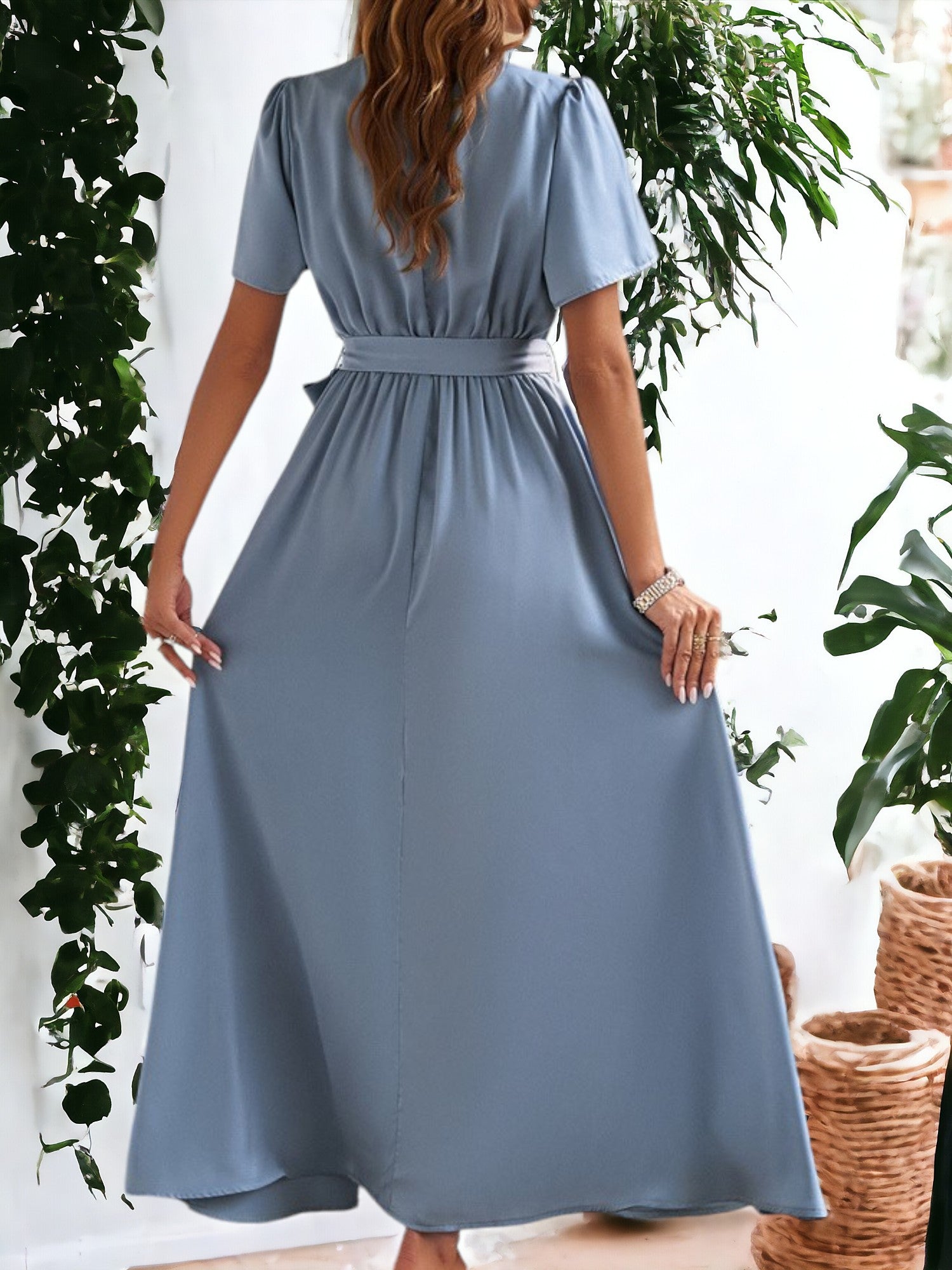 Vestido elegante con abertura alta y lazo en la cintura y mangas abullonadas para mujer