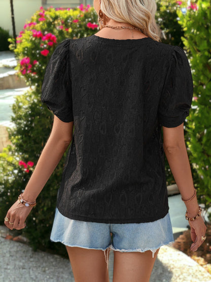 Heart Textured Pattern V-Neck Twist Cuffed Tops