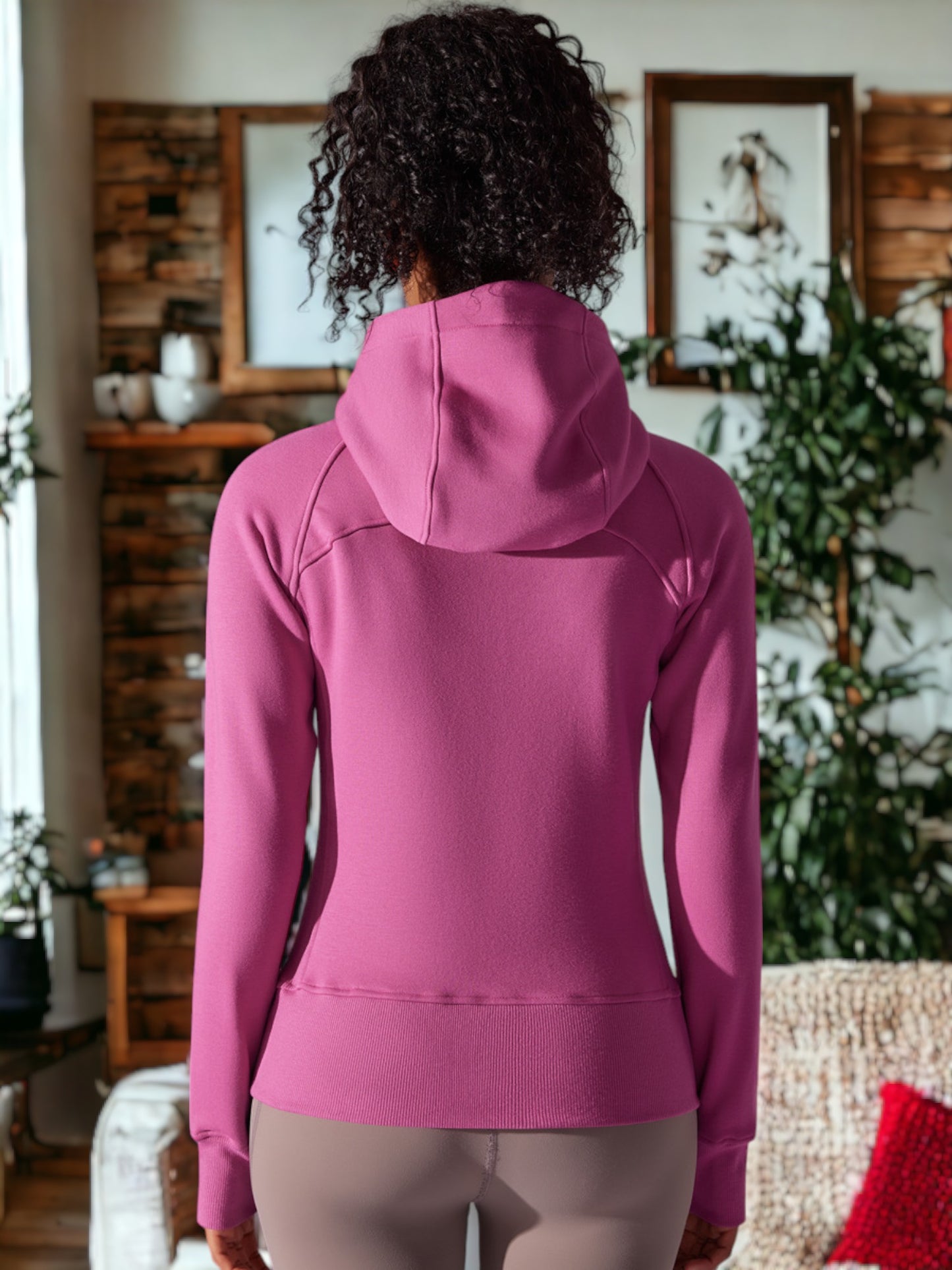 Chaqueta deportiva cálida con capucha para yoga y fitness