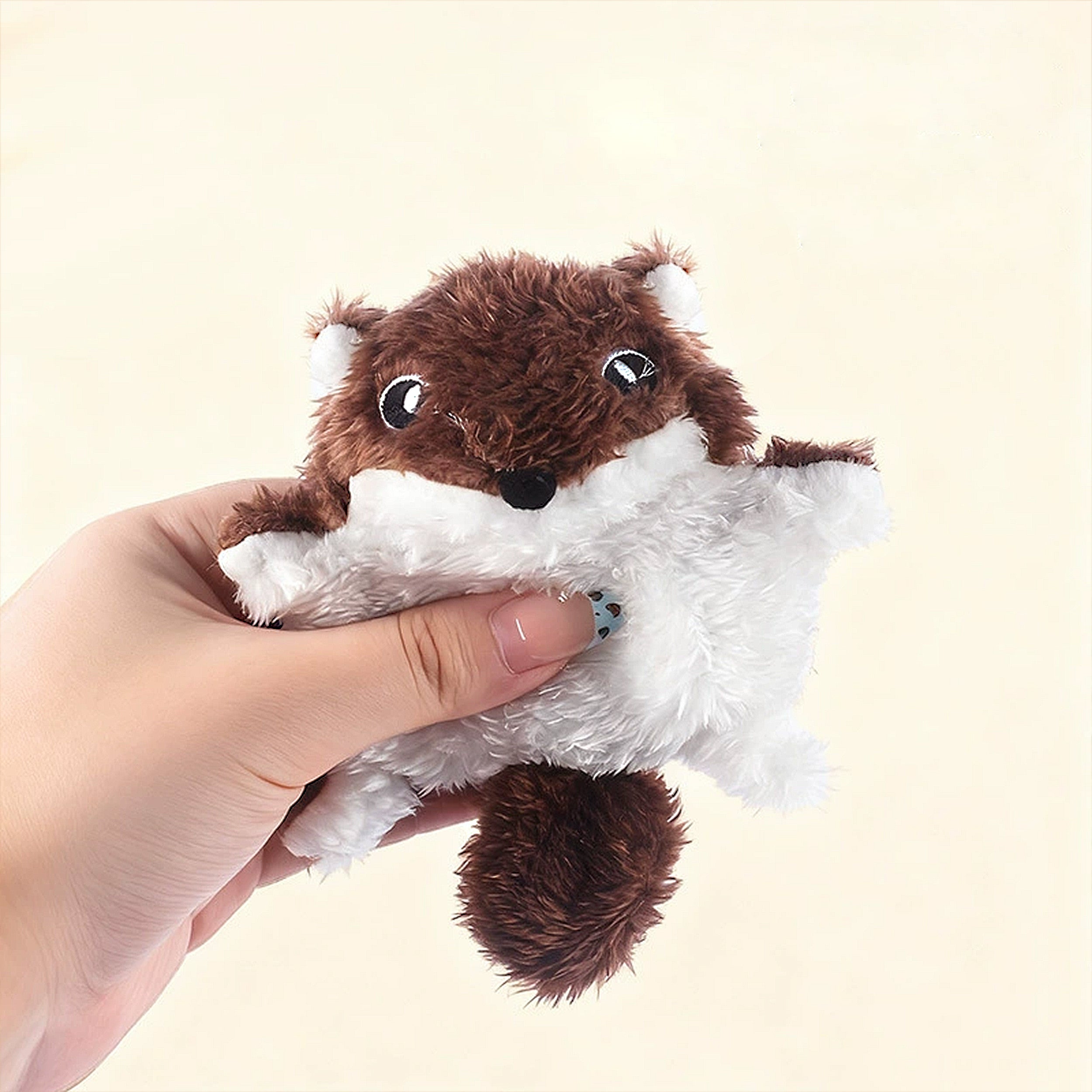Anna-Kaci Cat Interactive Chew & Squeaky Toy - Cute Plush Flying Squirrel - for Indoor Cats & Kittens