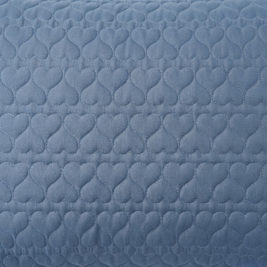 Anna-Kaci 2-Pack Heart Quilted Pillowcases with Envelope Closure Decorative Sleep Cover Set 18.9x29in