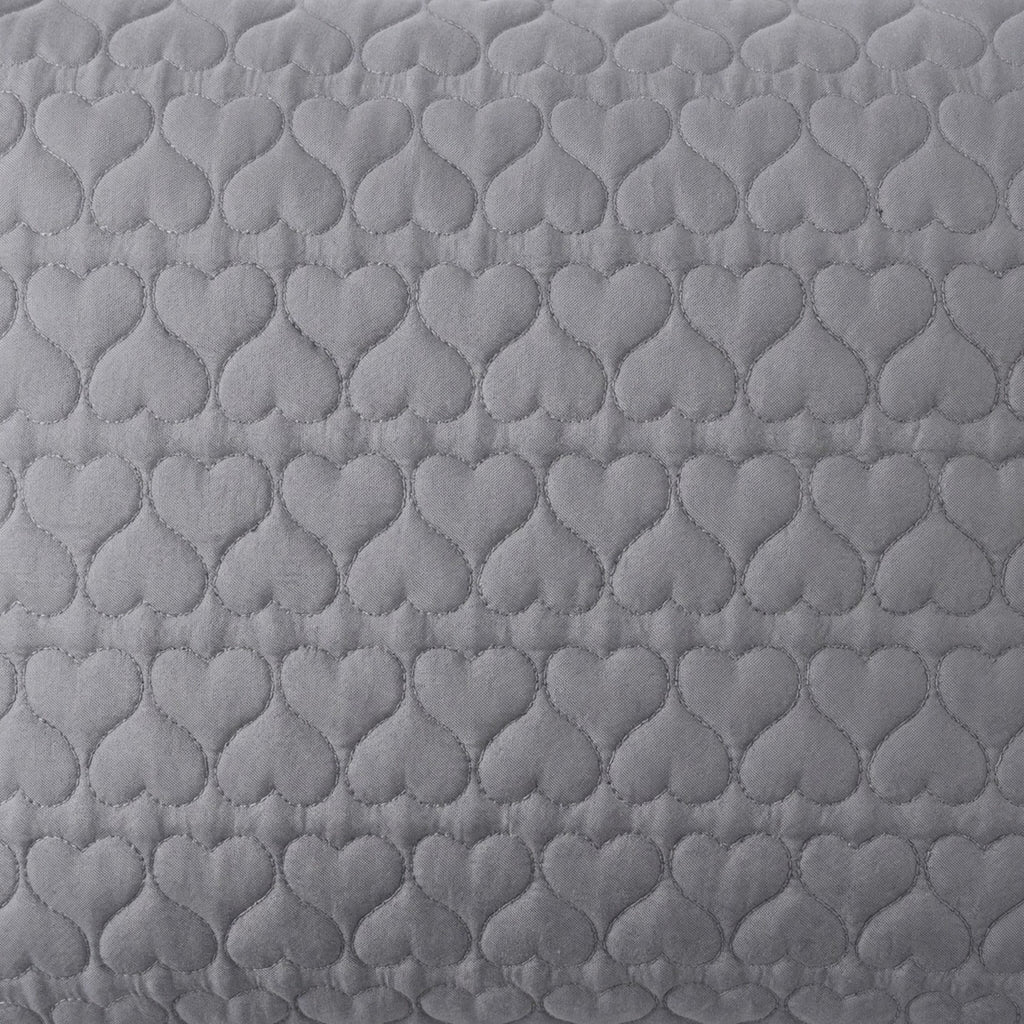 Anna-Kaci 2-Pack Heart Quilted Pillowcases with Envelope Closure Decorative Sleep Cover Set 18.9x29in