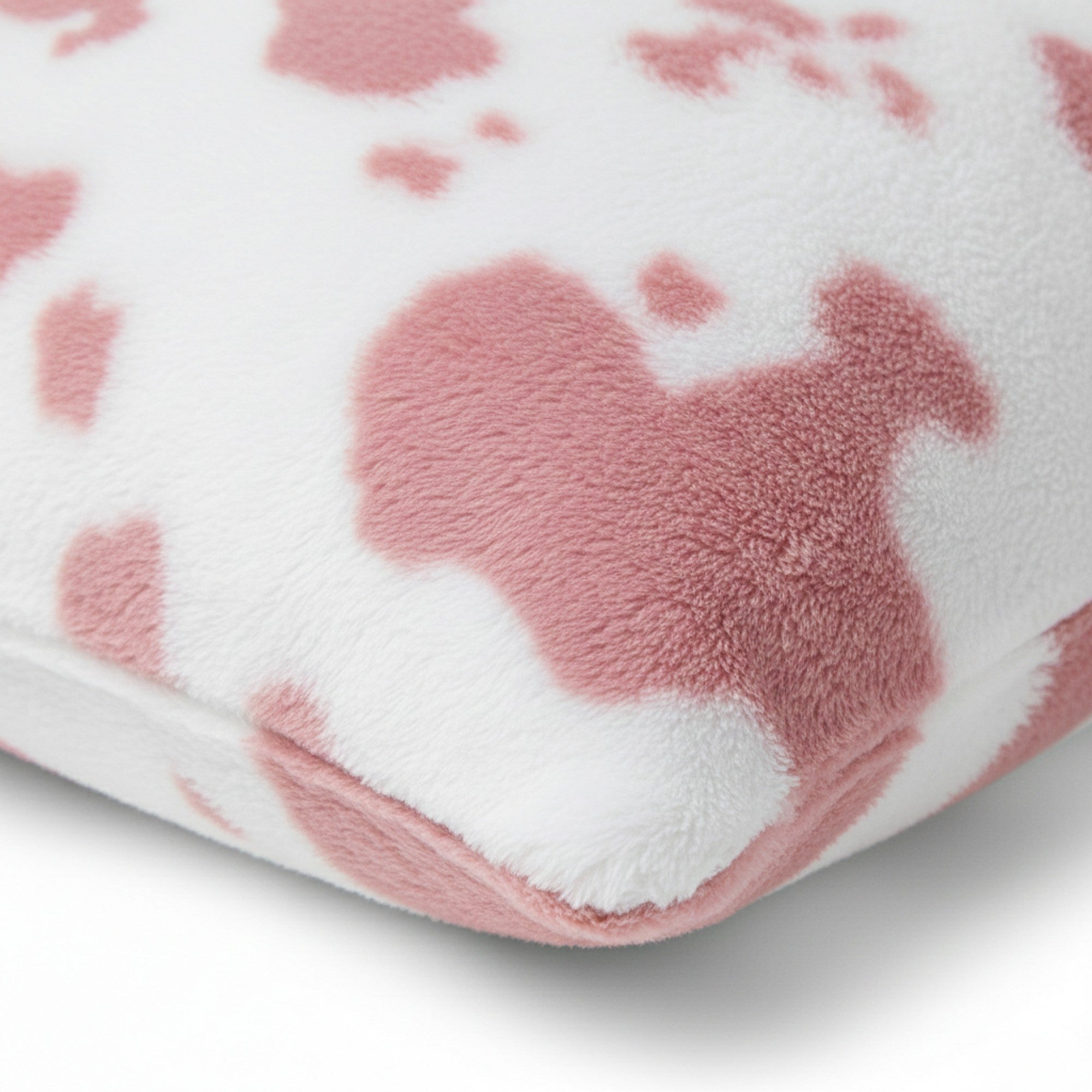 Anna-Kaci Cow Print Decorative Throw Pillow Covers 2-Pack Soft Plush Square Cushion Covers with Hidden Zipper 17.7x17.7in