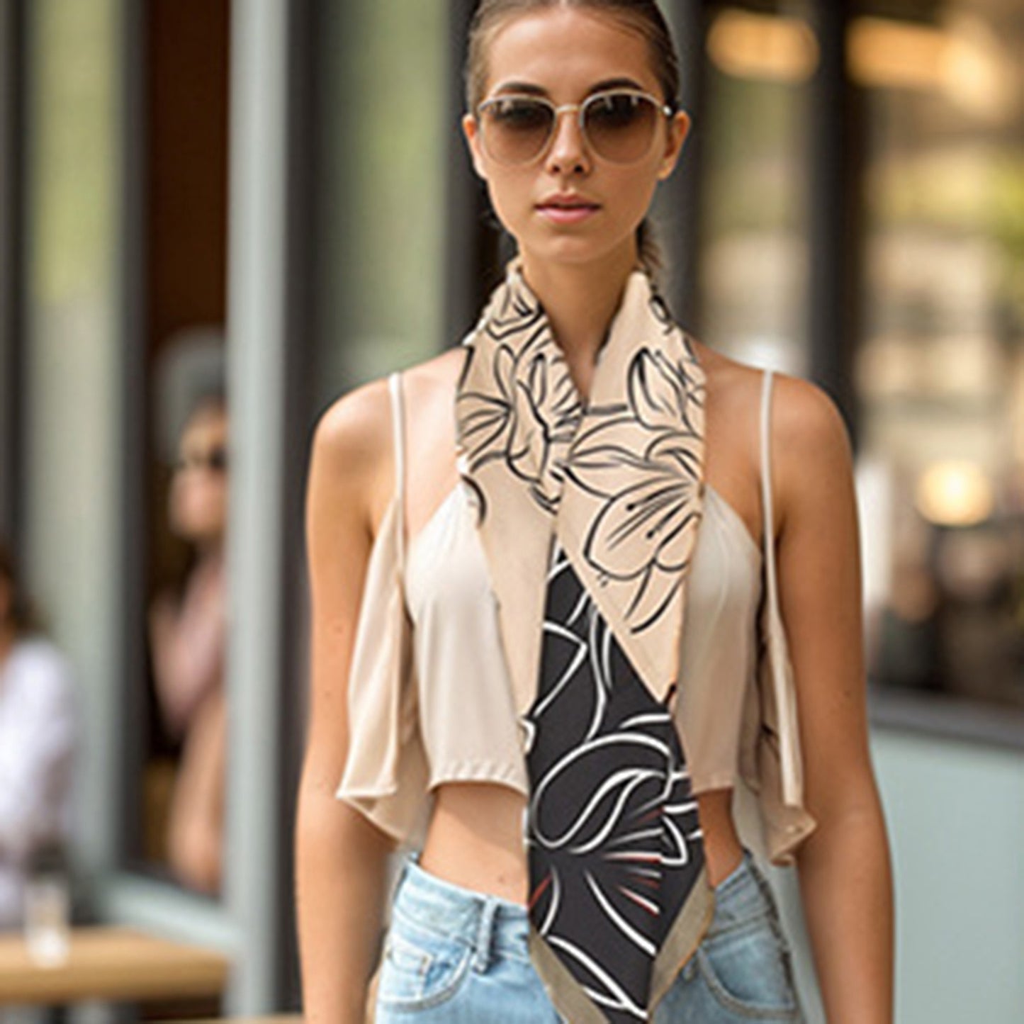 Anna-Kaci Women's Outlined Floral Print Square Scarf with Soft Silky Fabric Lightweight Versatile Neck and Hair Accessory