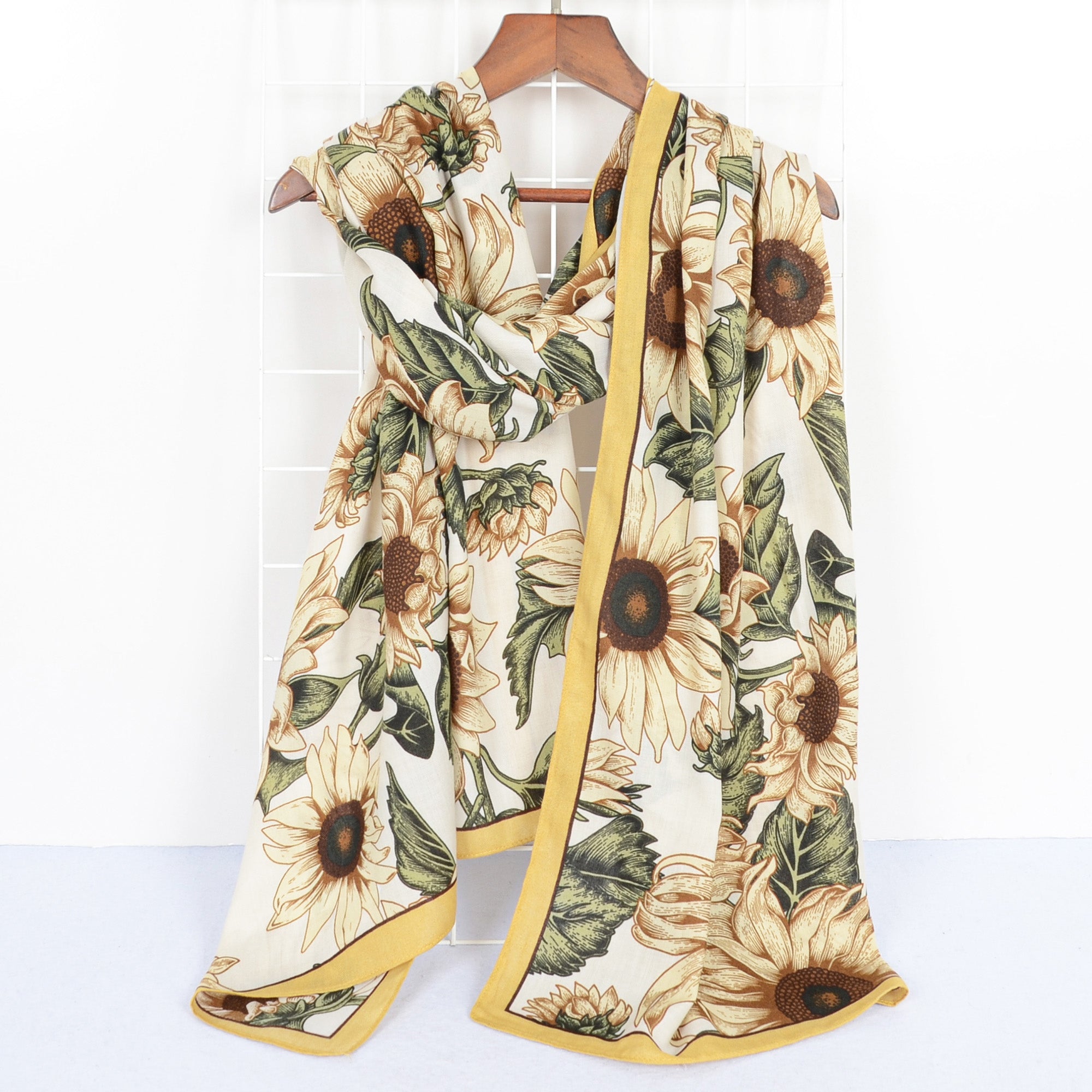 Anna-Kaci Sunflower Print Velvet Feel Autumn Winter Scarf with Warm Soft Texture - 71IN¡Á27N
