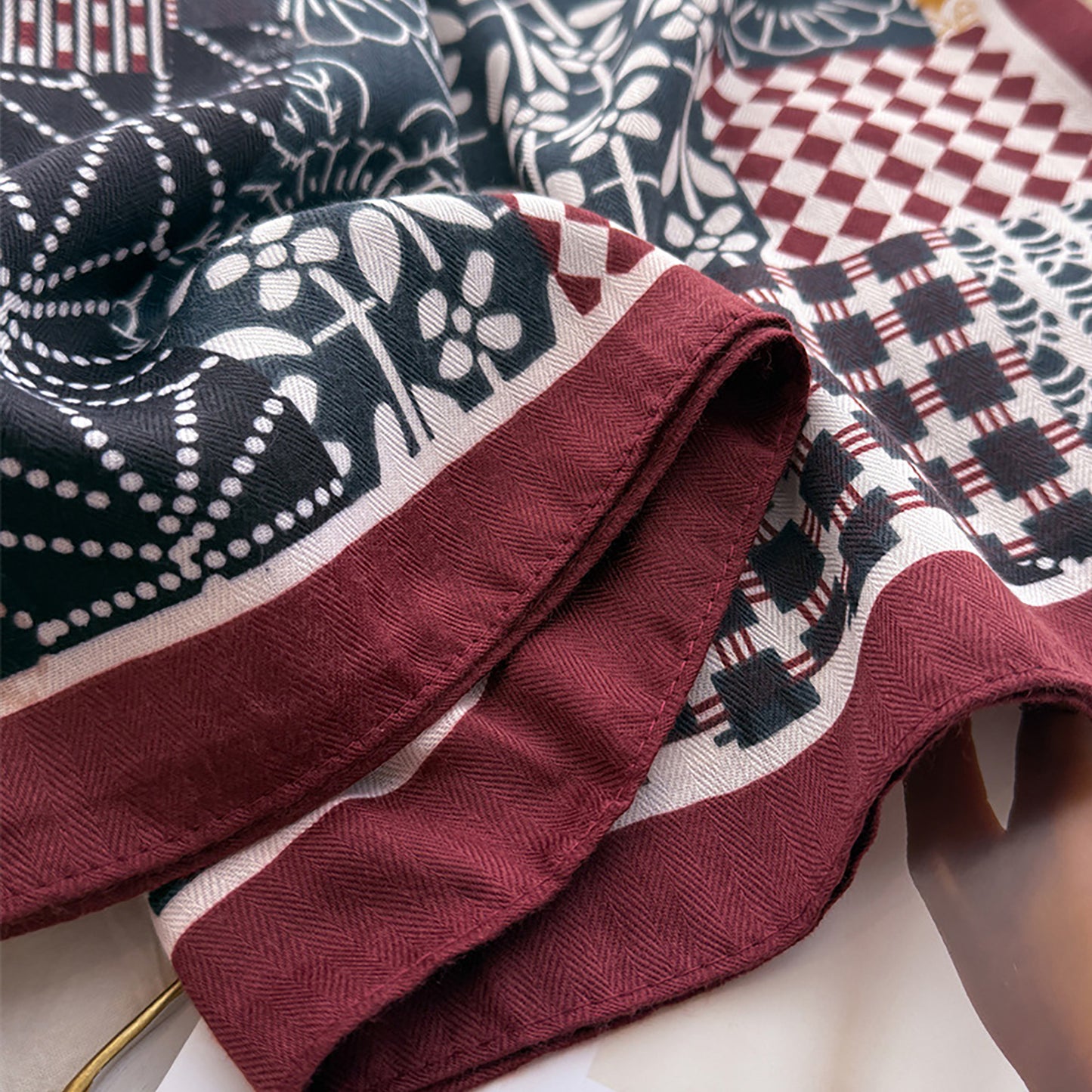 Anna-Kaci Women's Patchwork Geometric Print Cotton-Linen Feel Square Scarf 26.7¡Á26.7 Inches