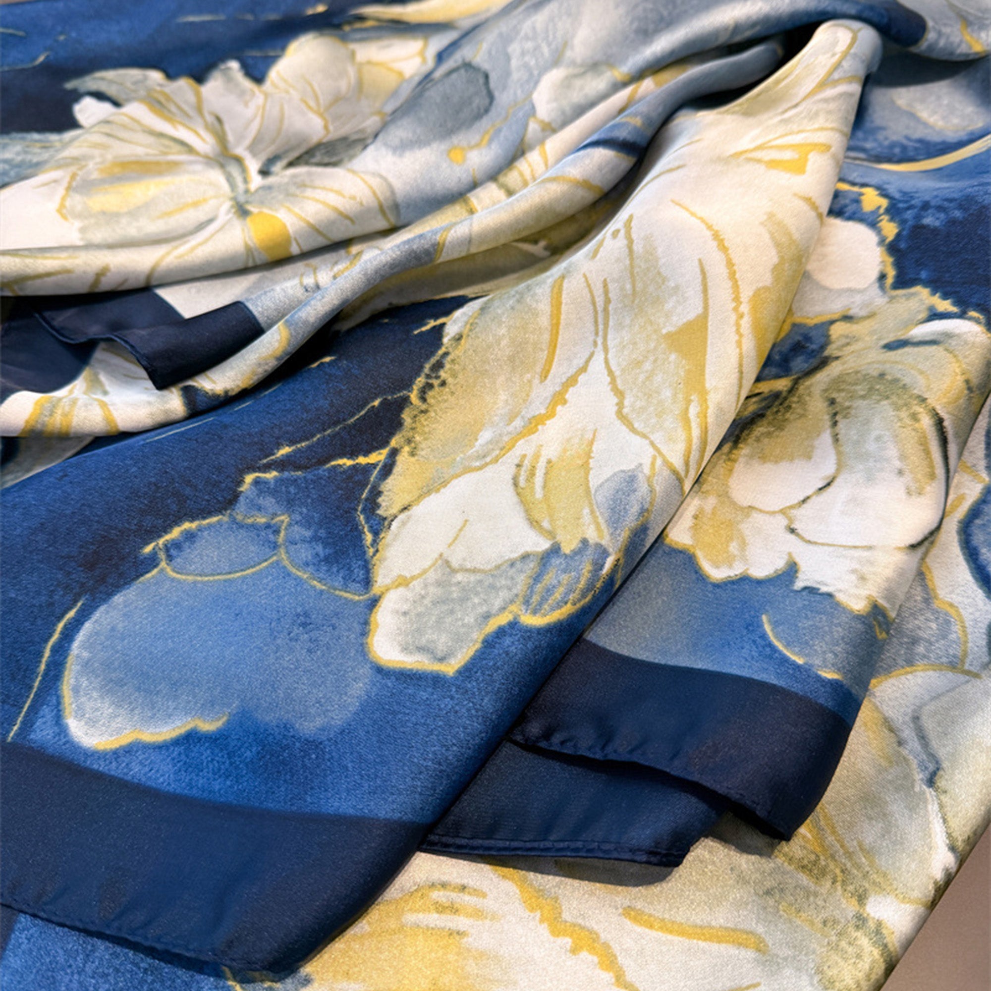 Anna-Kaci Women's Floral Print Satin Scarf Lightweight Square Wrap 35.4¡Á35.4 Inches