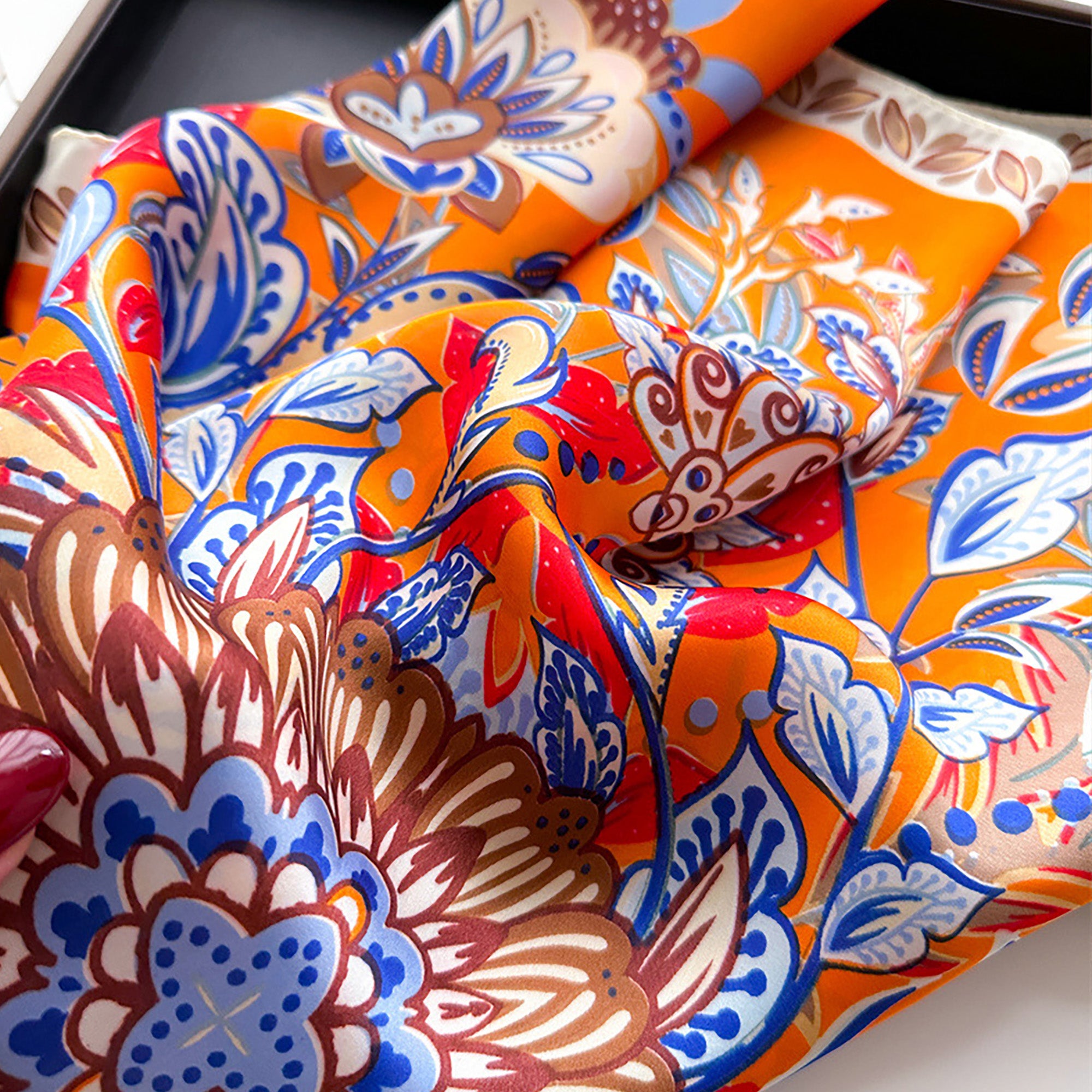 Anna-Kaci Floral Satin Square Scarf Lightweight Soft Feel 27.5¡Á27.5inches