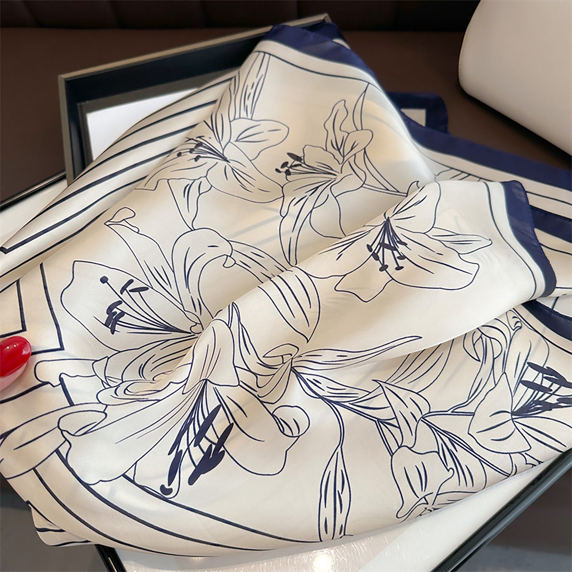 Anna-Kaci Womens Satin Square Scarf with Modern Floral Line Art 27.5¡Á27.5inches