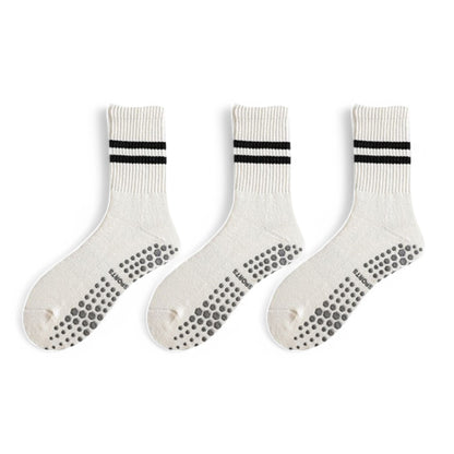 Women's 3-Pack Non-Slip Athletic Crew Socks with Striped Detail and Cushioned Support