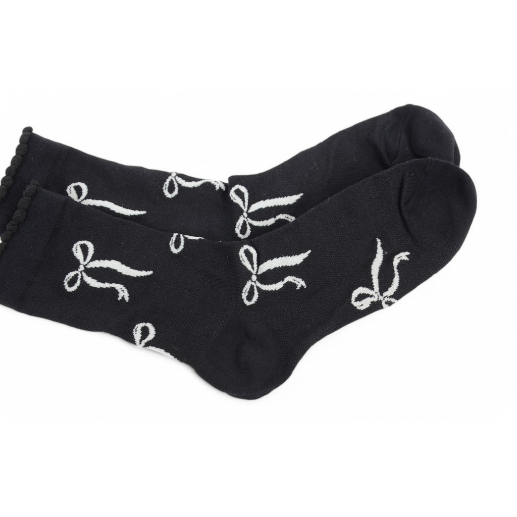 Women's 2-Pack Bow Pattern Crew Socks with Scalloped Trim and Contrast Details