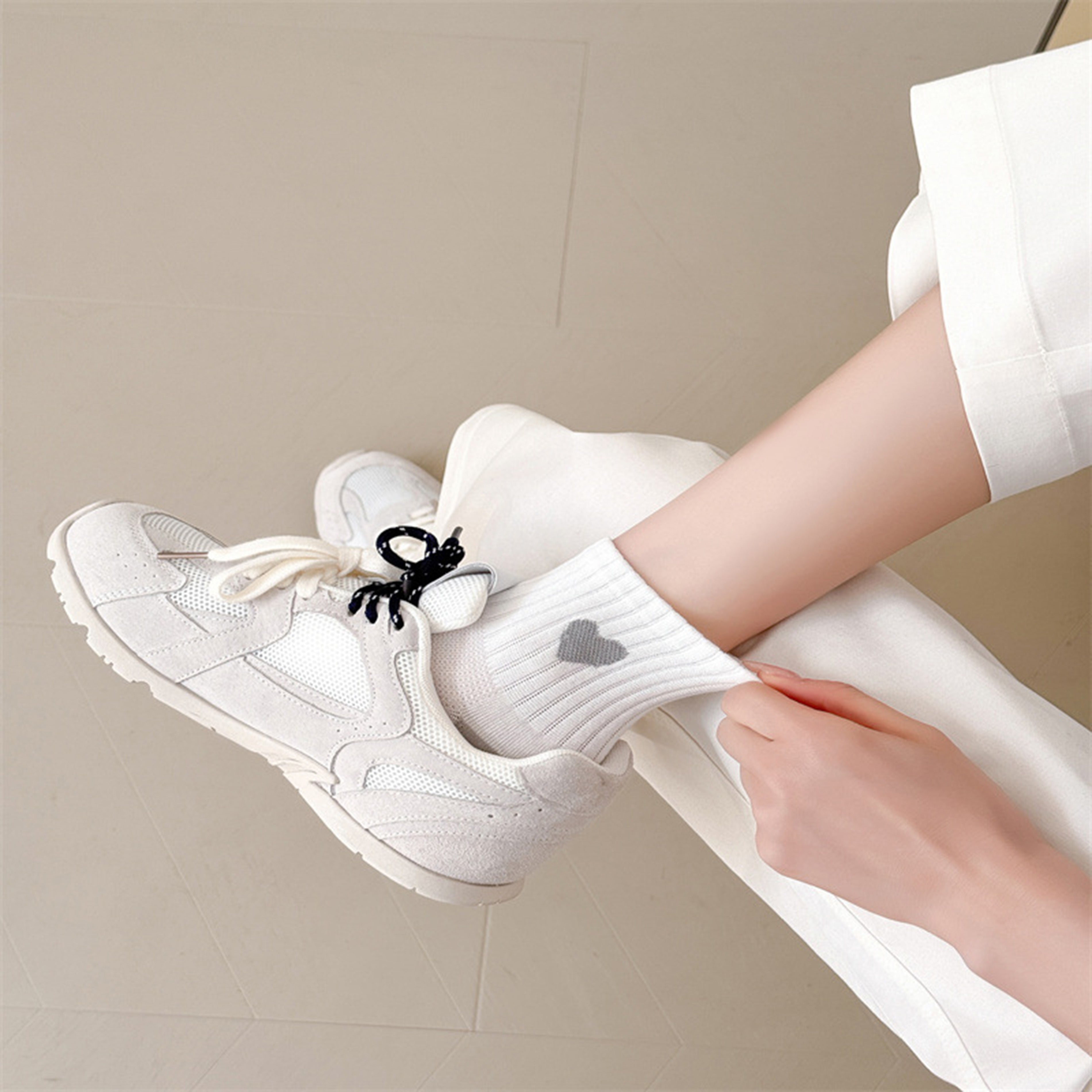 Anna-Kaci Women's Ribbed Ankle Socks with Contrast Toe and Heart Detail for Everyday Casual Wear