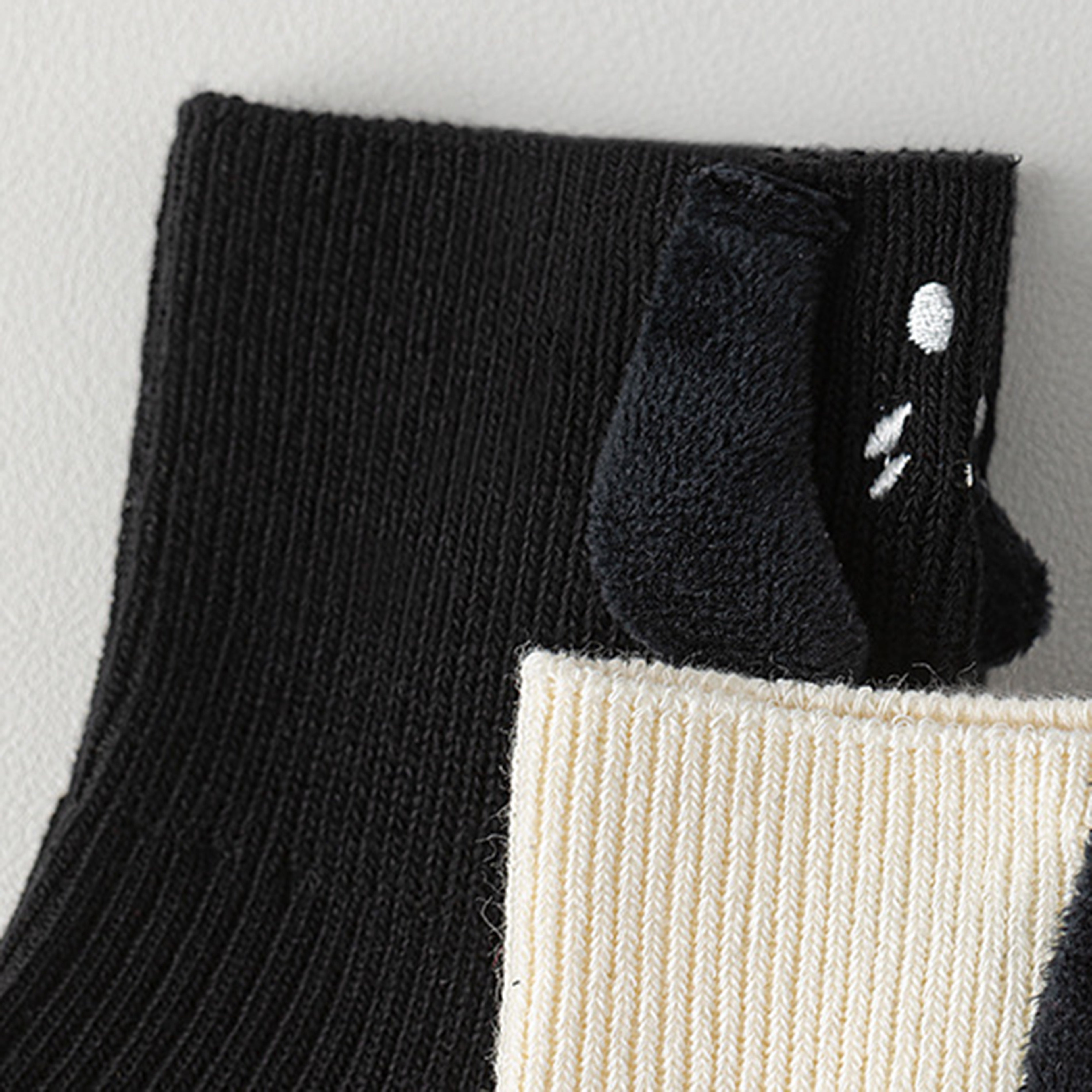 Anna-Kaci 2 Pairs Ribbed Ankle Socks with 3D Puppy Ear Detail and Embroidered Dog Face for Fun Everyday Style