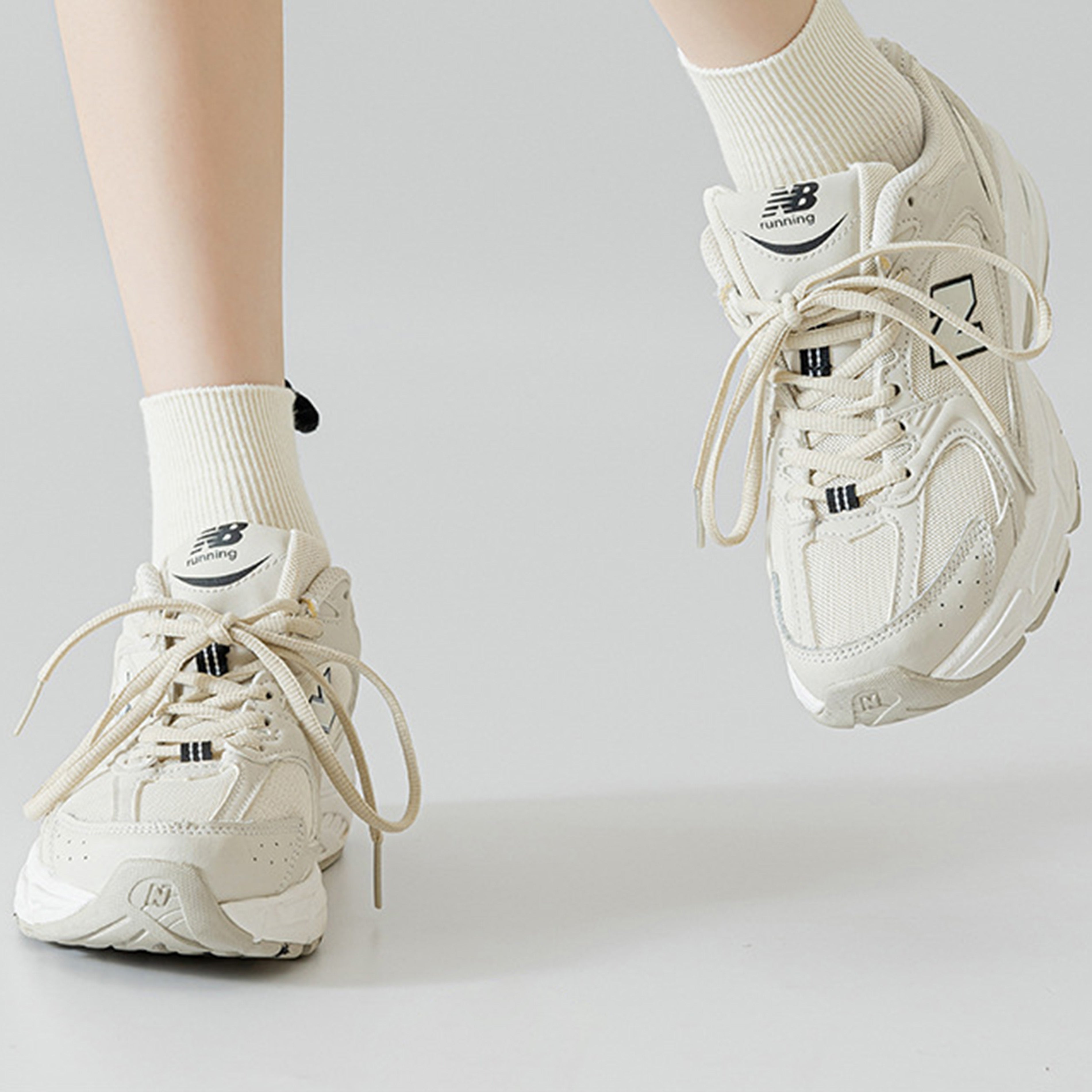 Anna-Kaci 2 Pairs Ribbed Ankle Socks with 3D Puppy Ear Detail and Embroidered Dog Face for Fun Everyday Style