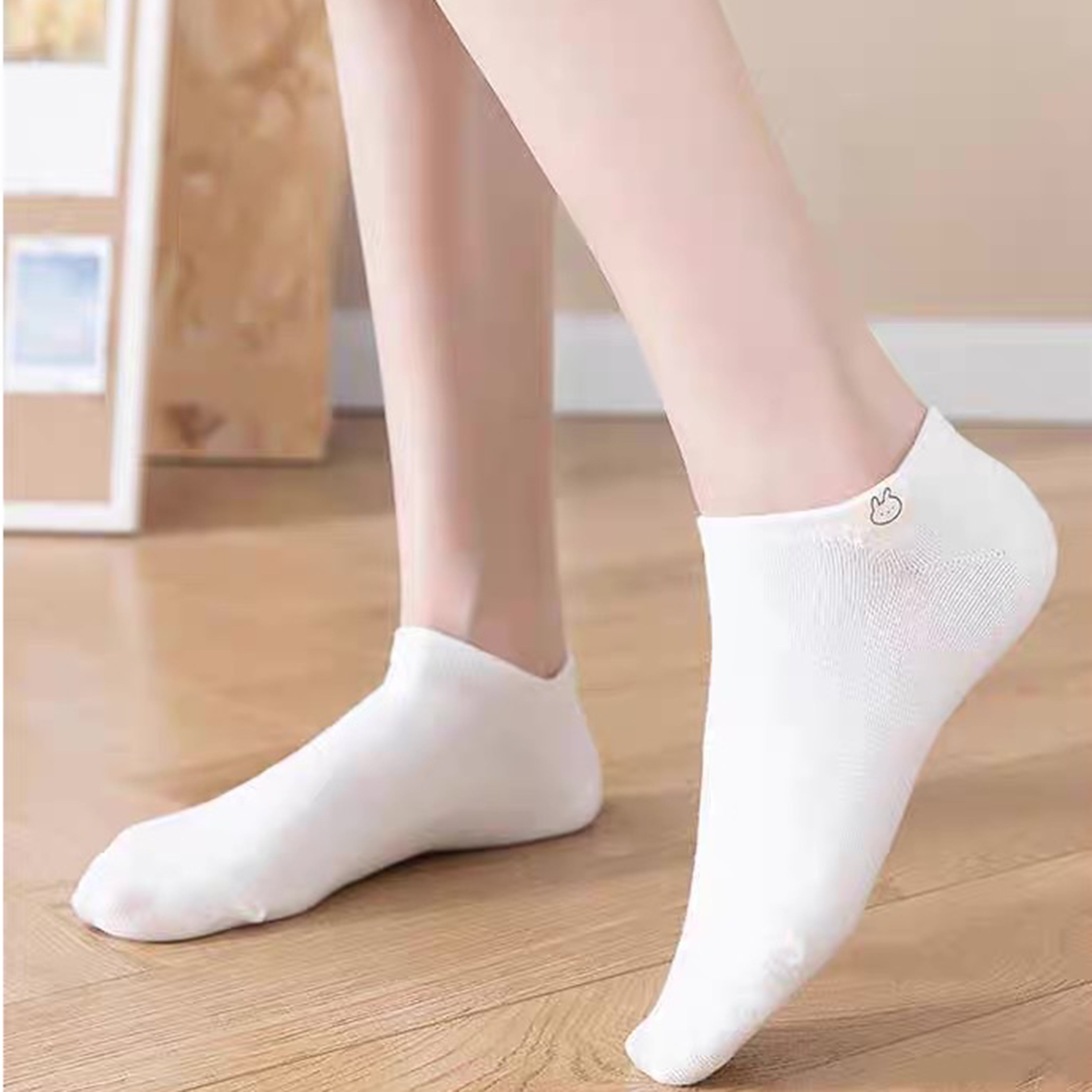 Anna-Kaci Women's 5 Pairs Women's Ankle Socks Soft Cotton Stretch Fabric with Cute Cartoon Animal Tags Comfortable Everyday Low-Cut Design