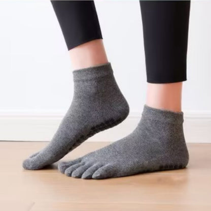 Anna-Kaci Women's 2-Pack Five-Toe Non-Slip Ankle Socks with Grip Soles for Yoga Pilates and Barefoot Stability