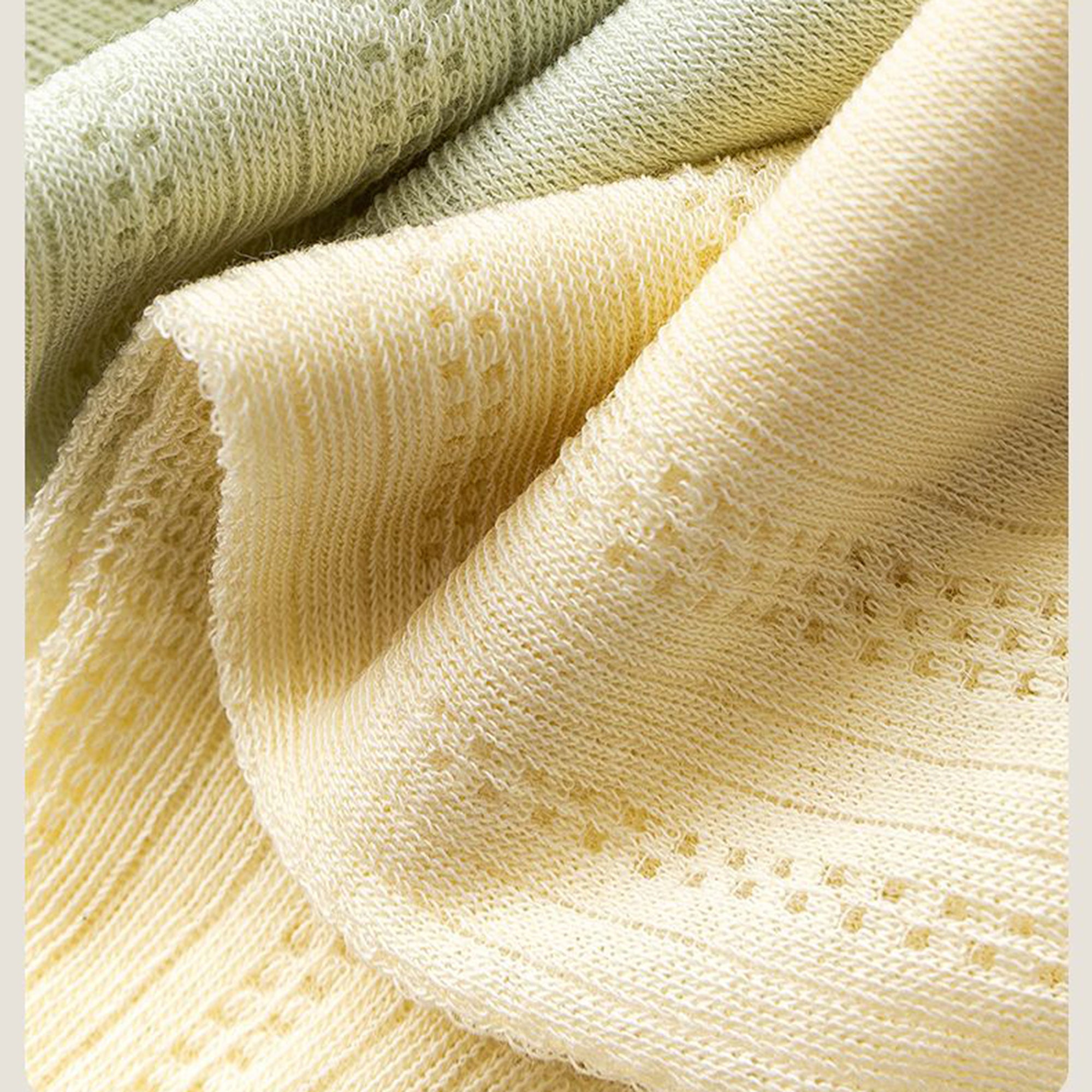 Anna-Kaci 3 Pairs Women's Ruffle Trim Crew Socks Soft Cotton Knit Lightweight Ribbed Texture with Scalloped Edge for Everyday Wear