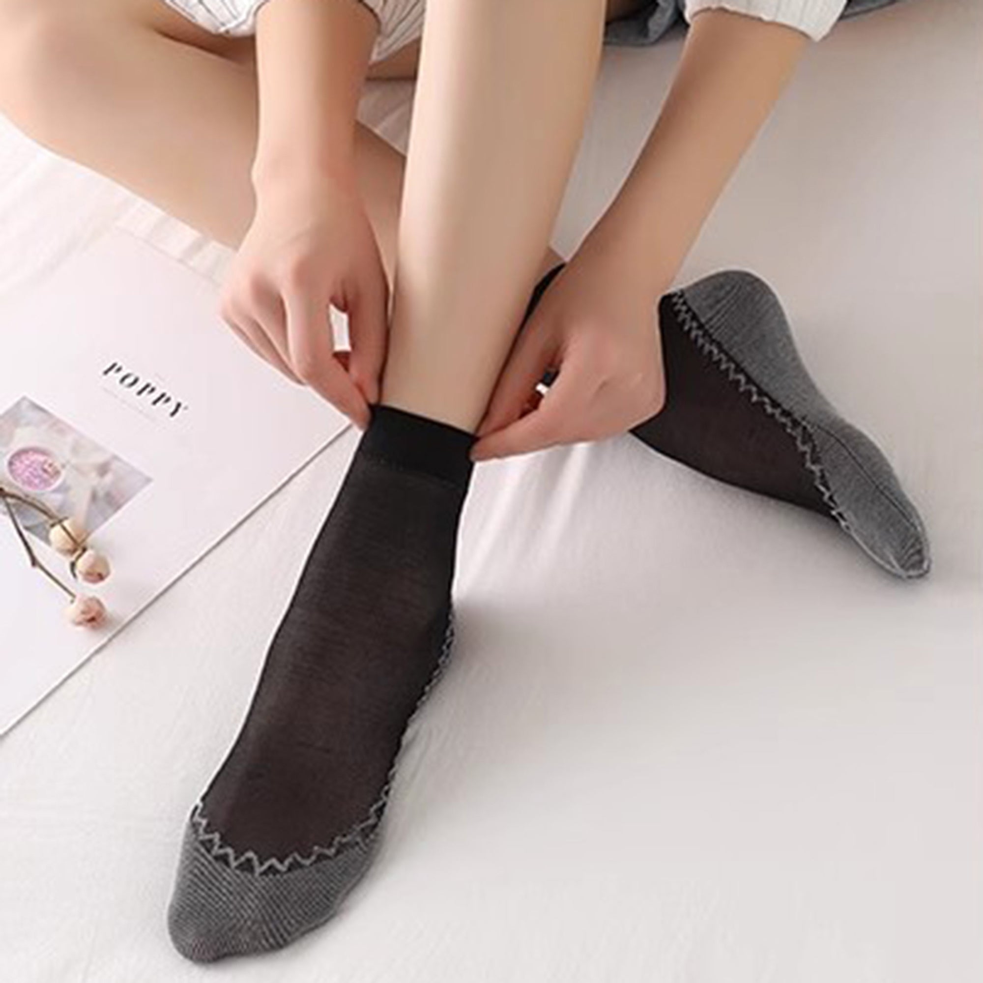 Anna-Kaci Women's 5-Pack Sheer No Show Liner Socks with Non-Slip Heel Grip Lightweight Invisible Design