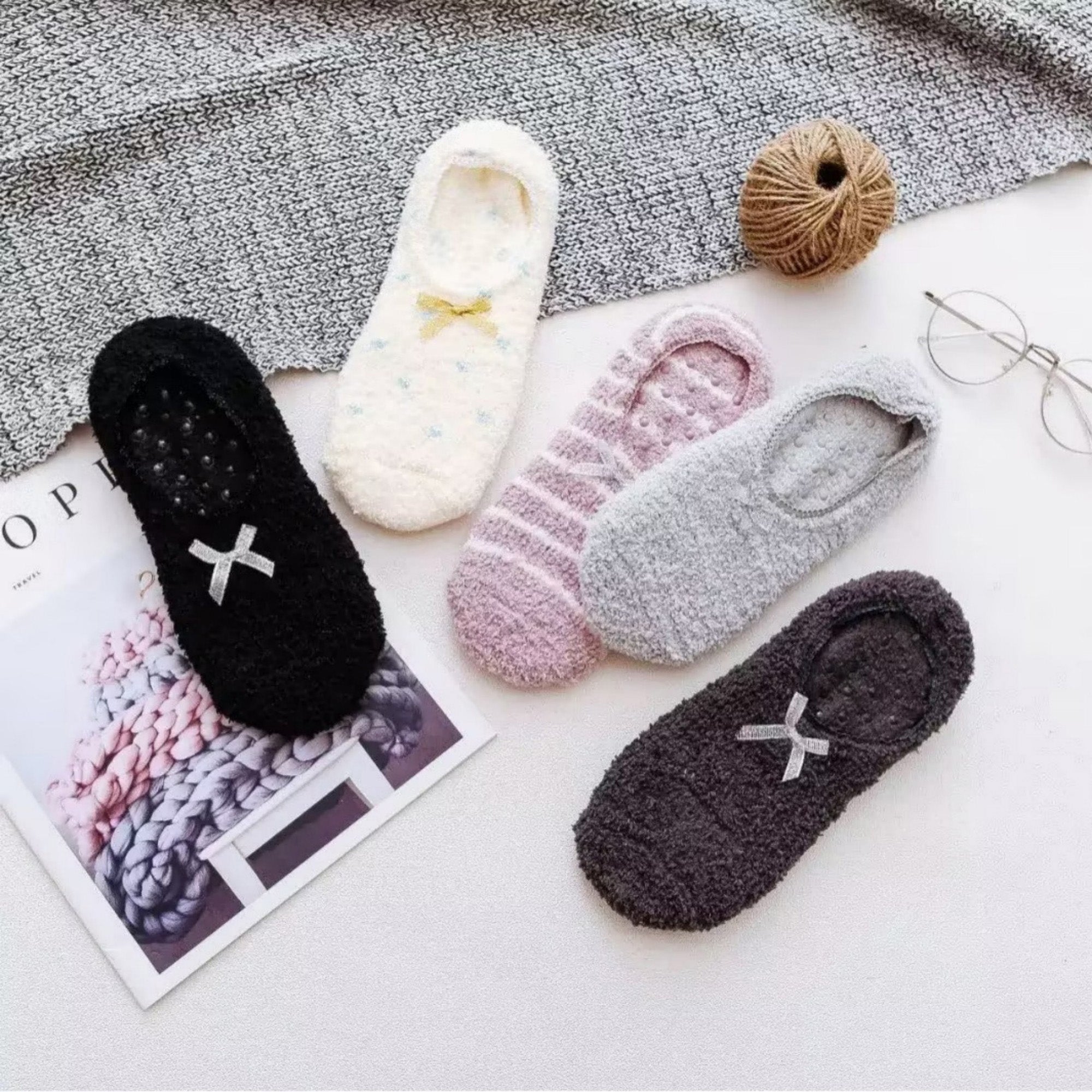 Anna-Kaci Women's 3-Pack Non-Slip Plush Fuzzy Slipper Socks with Fabric Bow and Grip Bottoms