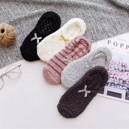 Anna-Kaci Women's 3-Pack Non-Slip Plush Fuzzy Slipper Socks with Fabric Bow and Grip Bottoms