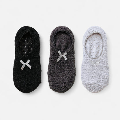 Anna-Kaci Women's 3-Pack Non-Slip Plush Fuzzy Slipper Socks with Fabric Bow and Grip Bottoms