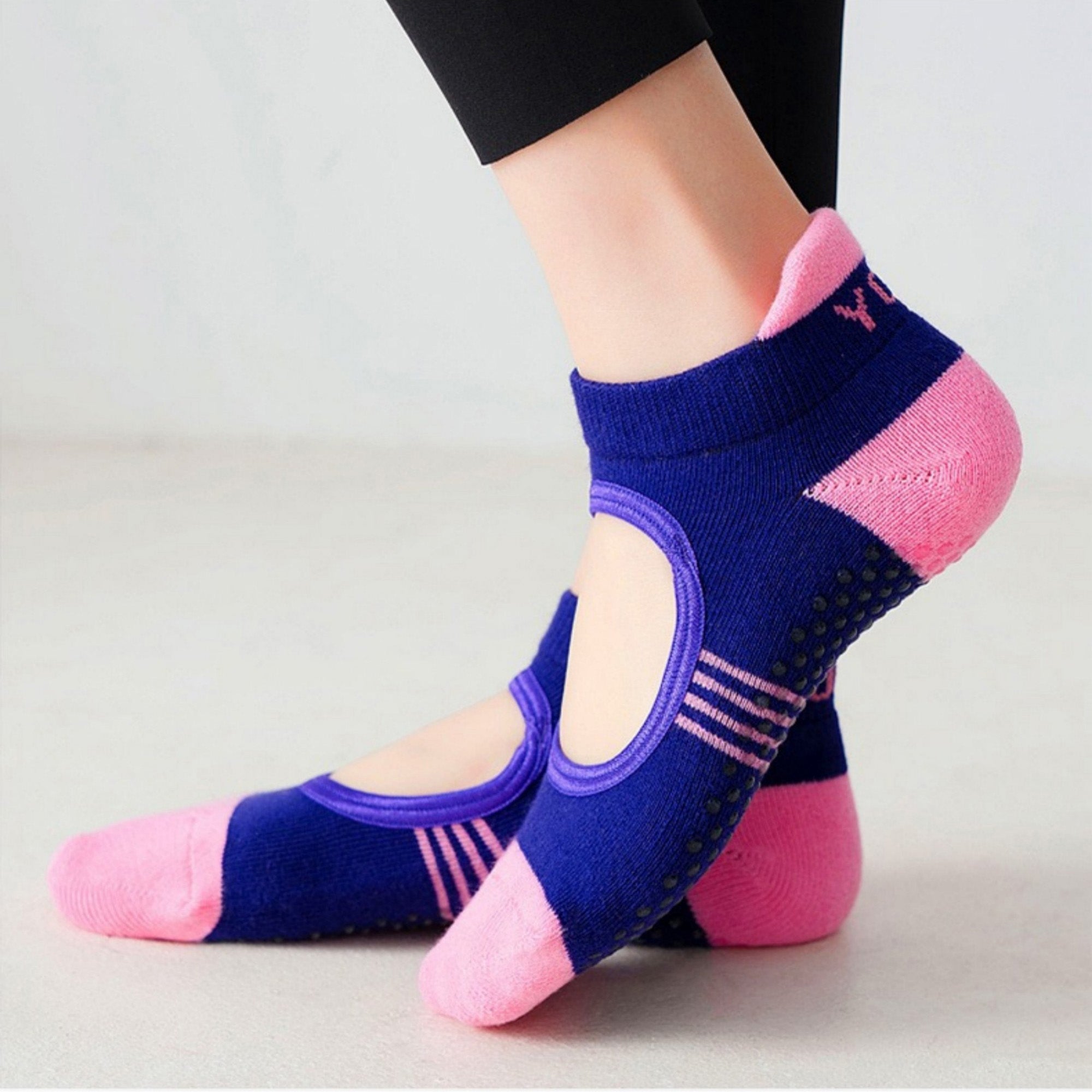Anna-Kaci Women's 3-Pack Low Cut Performance Socks with Arch Support Cushioned Sole and Non-Slip Grip Heel