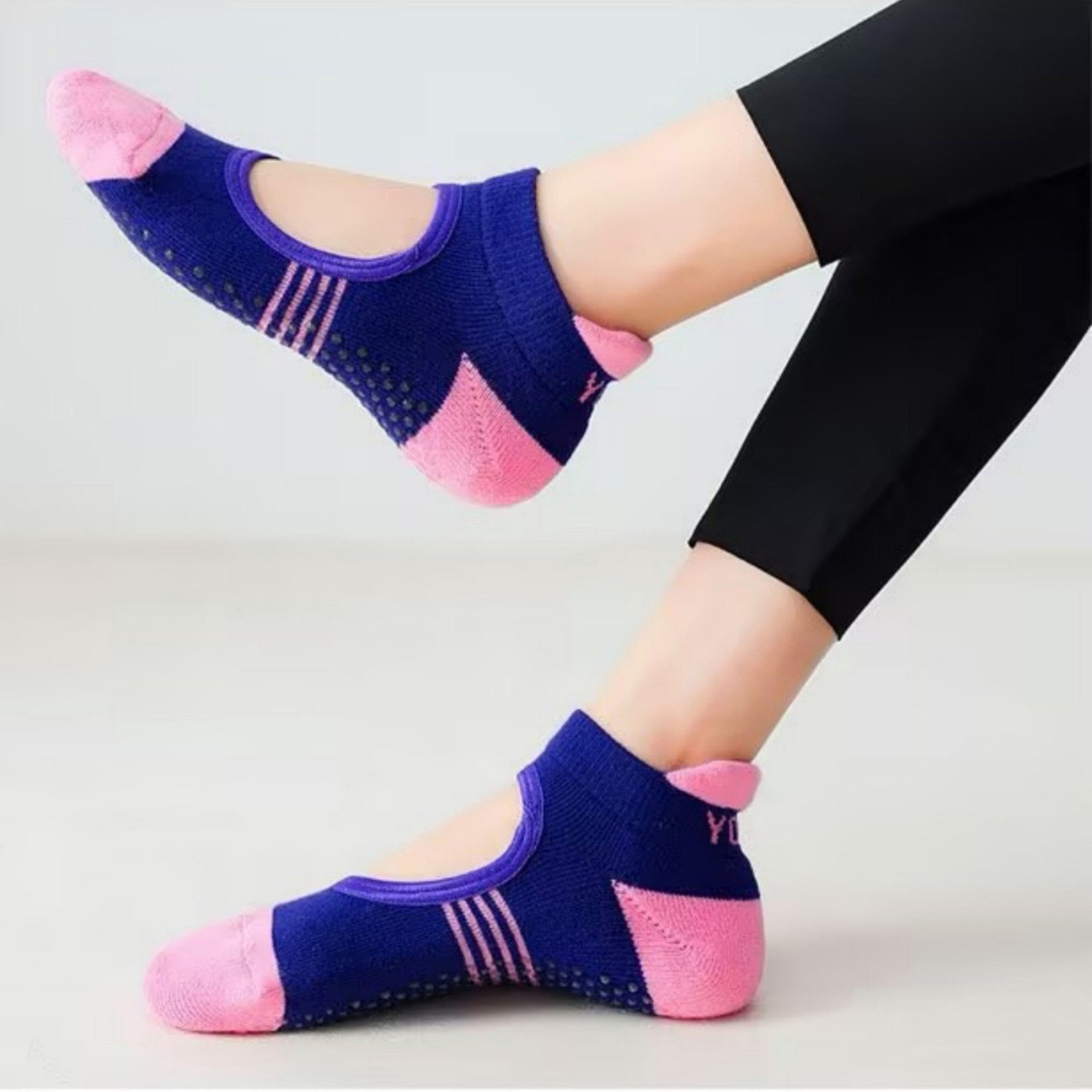 Anna-Kaci Women's 3-Pack Low Cut Performance Socks with Arch Support Cushioned Sole and Non-Slip Grip Heel