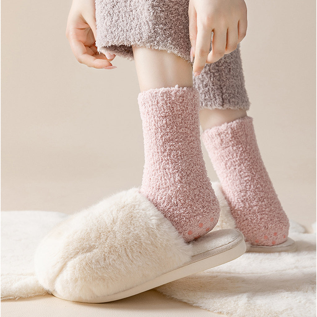 Anna-Kaci 3 Pairs Women's Plush Non-Slip Crew Socks with Thick Fleece Lining and Cozy Warm Fit