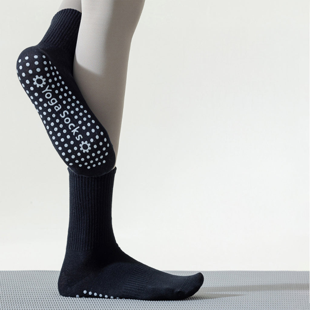 Anna-Kaci 2 Pairs Women's Yoga Non-Slip Crew Socks with Gripped Soles for Pilates and Home Workouts