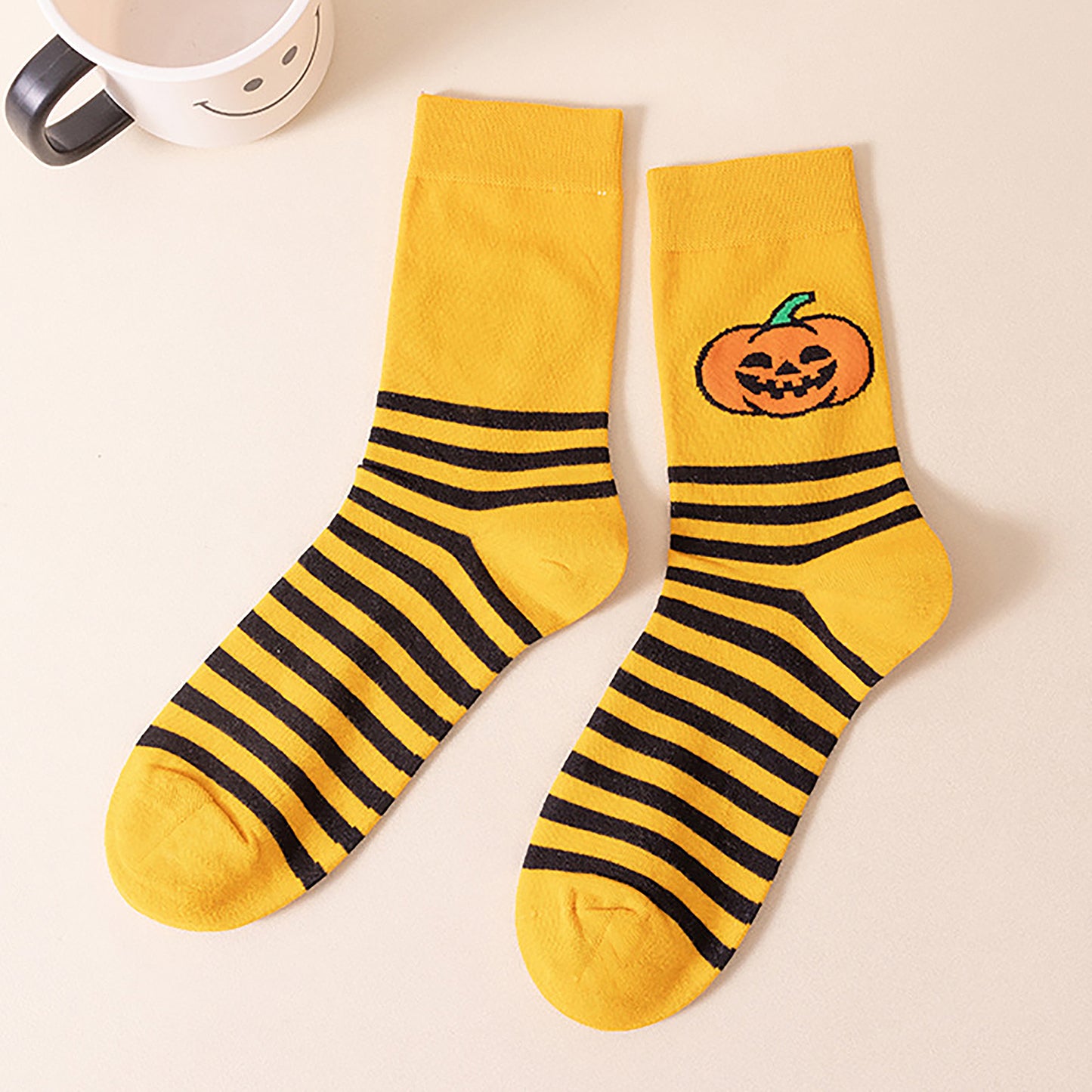 Anna-Kaci Women's 6-Pair Halloween Themed Crew Socks