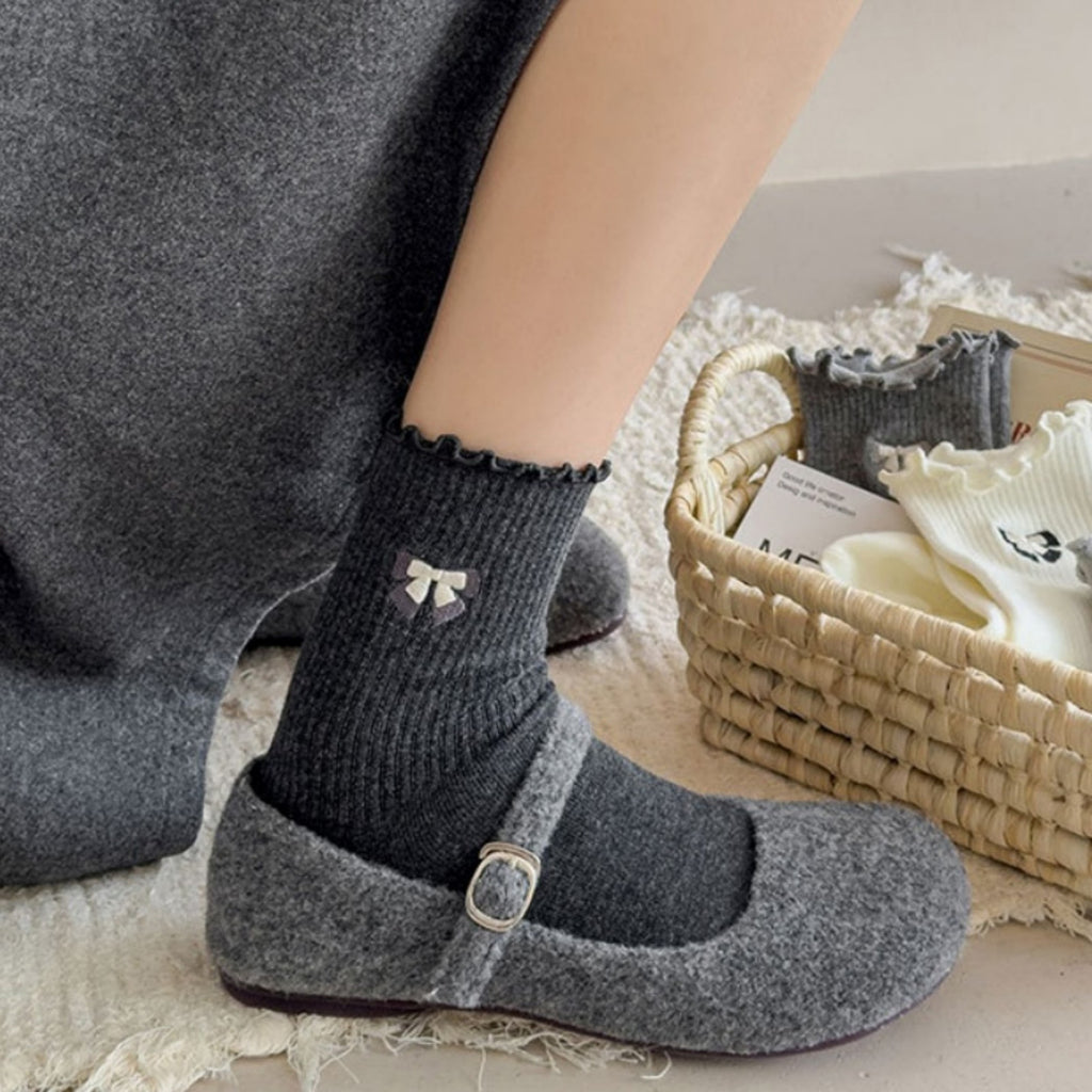 Anna-Kaci 3-Pair Women's Soft Ribbed Ankle Socks with Lettuce Edge Trim and Bow Accent Stretch Knit Comfort Set US(5-10)