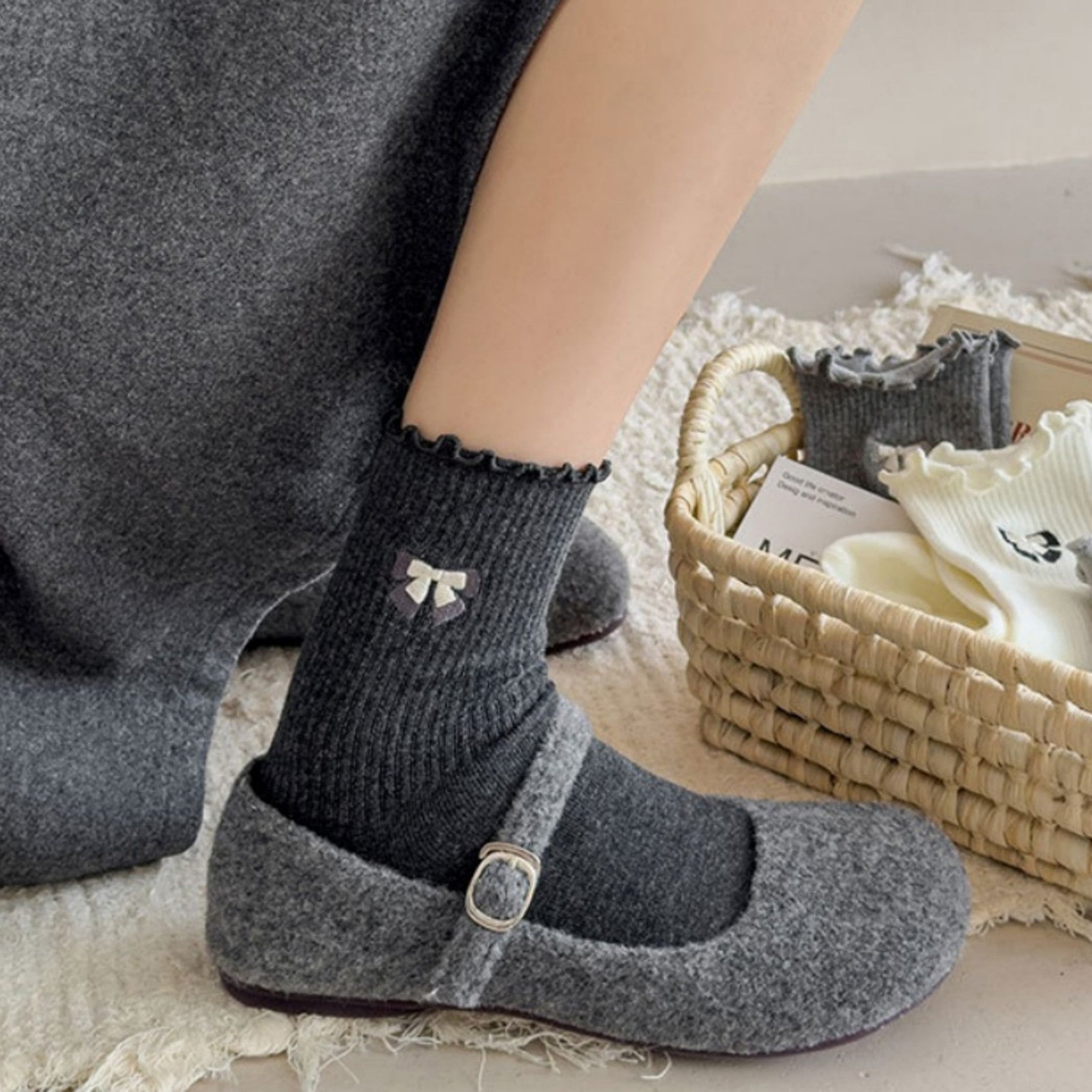 Anna-Kaci 3-Pair Women's Soft Ribbed Ankle Socks with Lettuce Edge Trim and Bow Accent Stretch Knit Comfort Set US(5-10)
