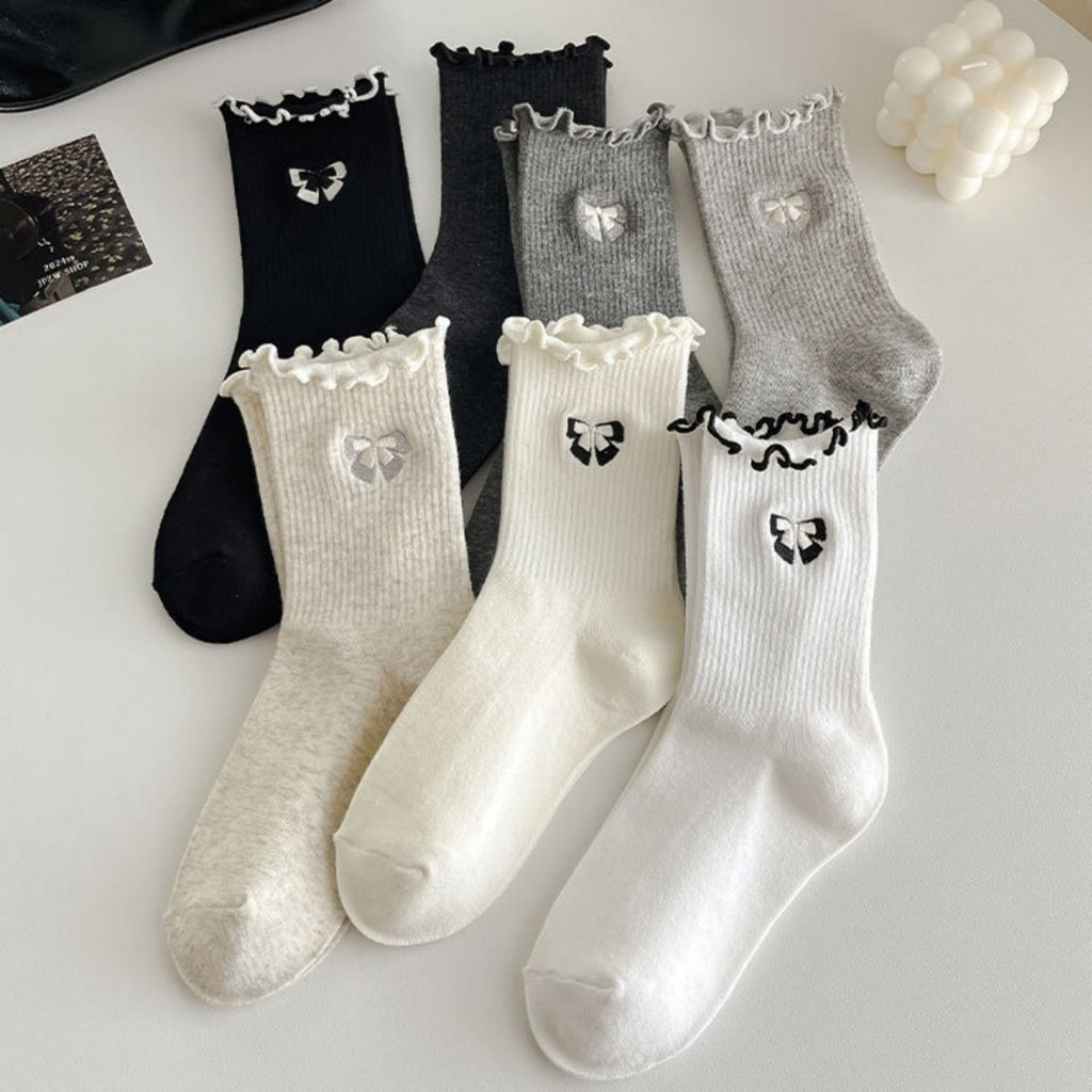 Anna-Kaci 3-Pair Women's Soft Ribbed Ankle Socks with Lettuce Edge Trim and Bow Accent Stretch Knit Comfort Set US(5-10)