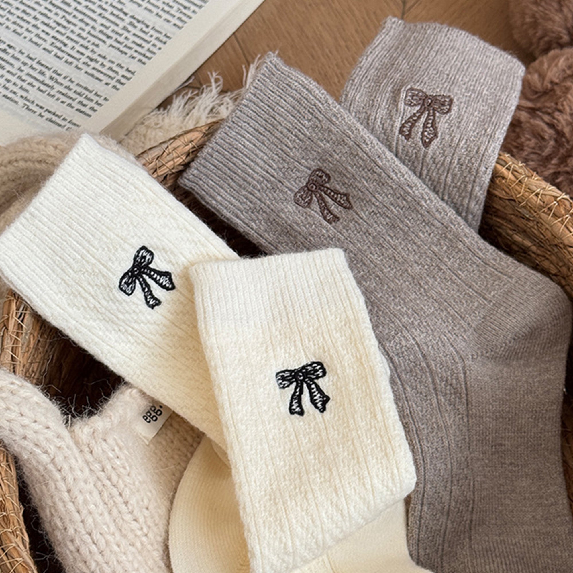 Anna-Kaci 2-Pack Womens Cotton Blend Crew Socks with Embroidered Bow